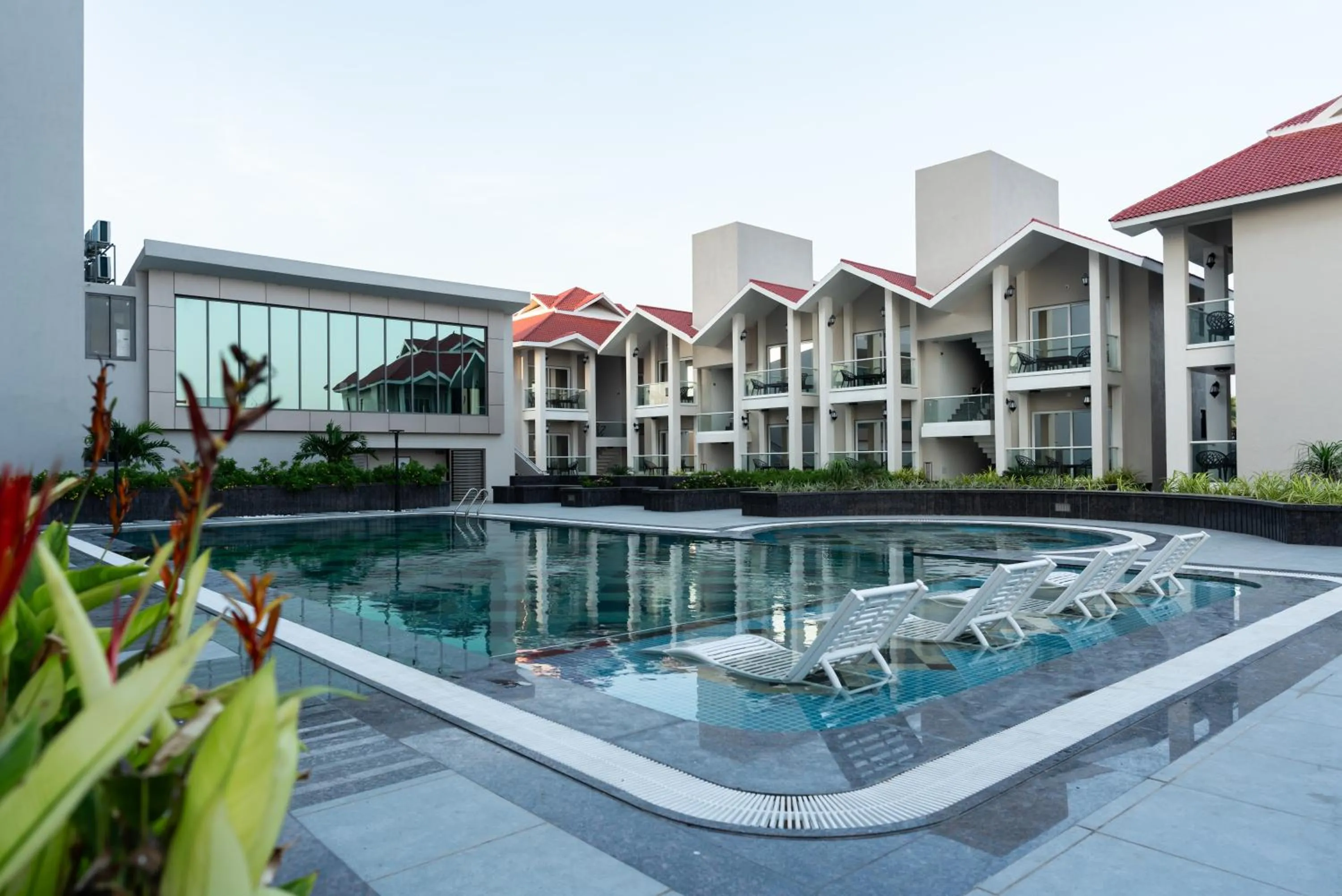 Swimming pool in The Fern Residency, Porbandar