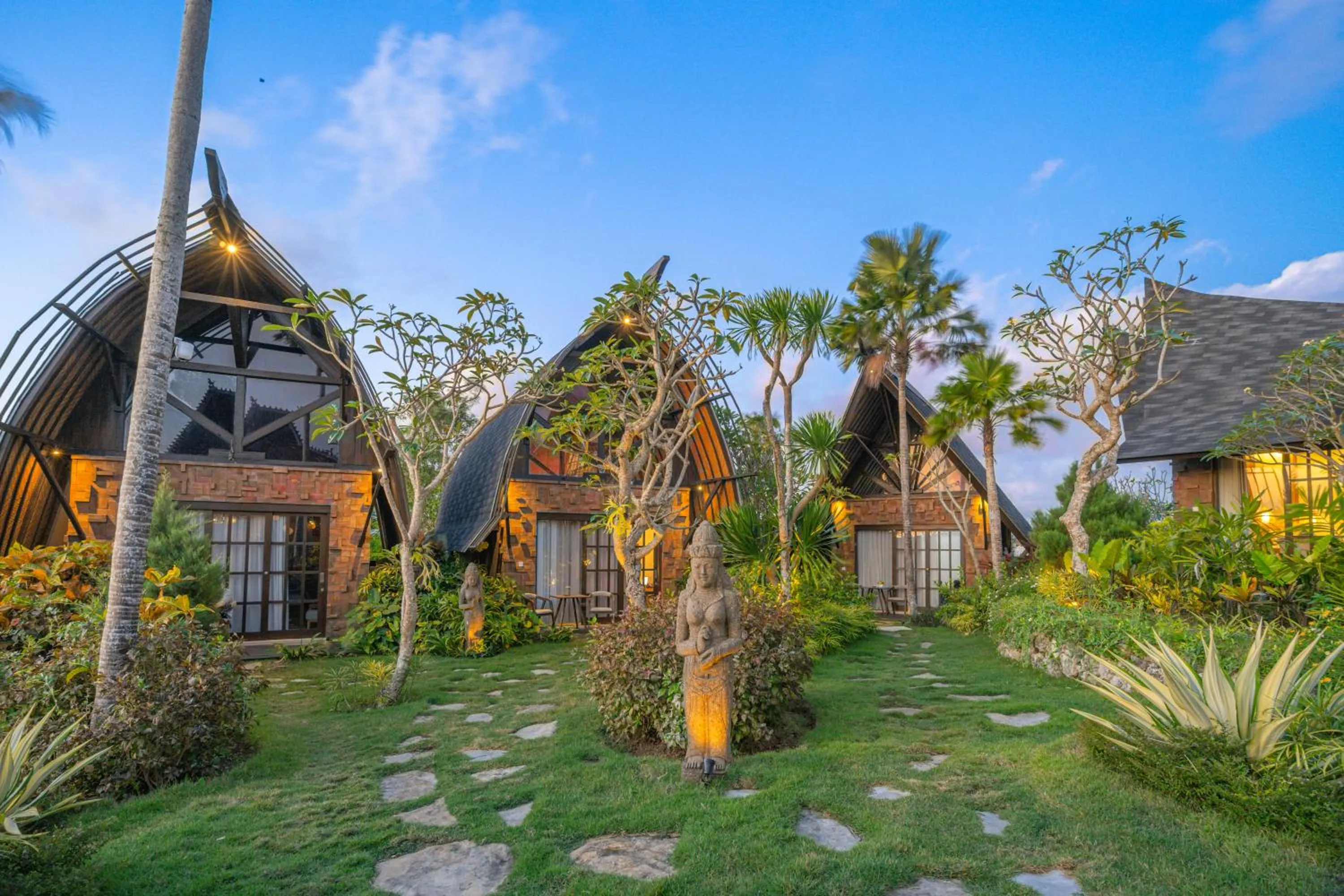 Property building in Cemara Hills Uluwatu, The Reserve - Cottages & Villas