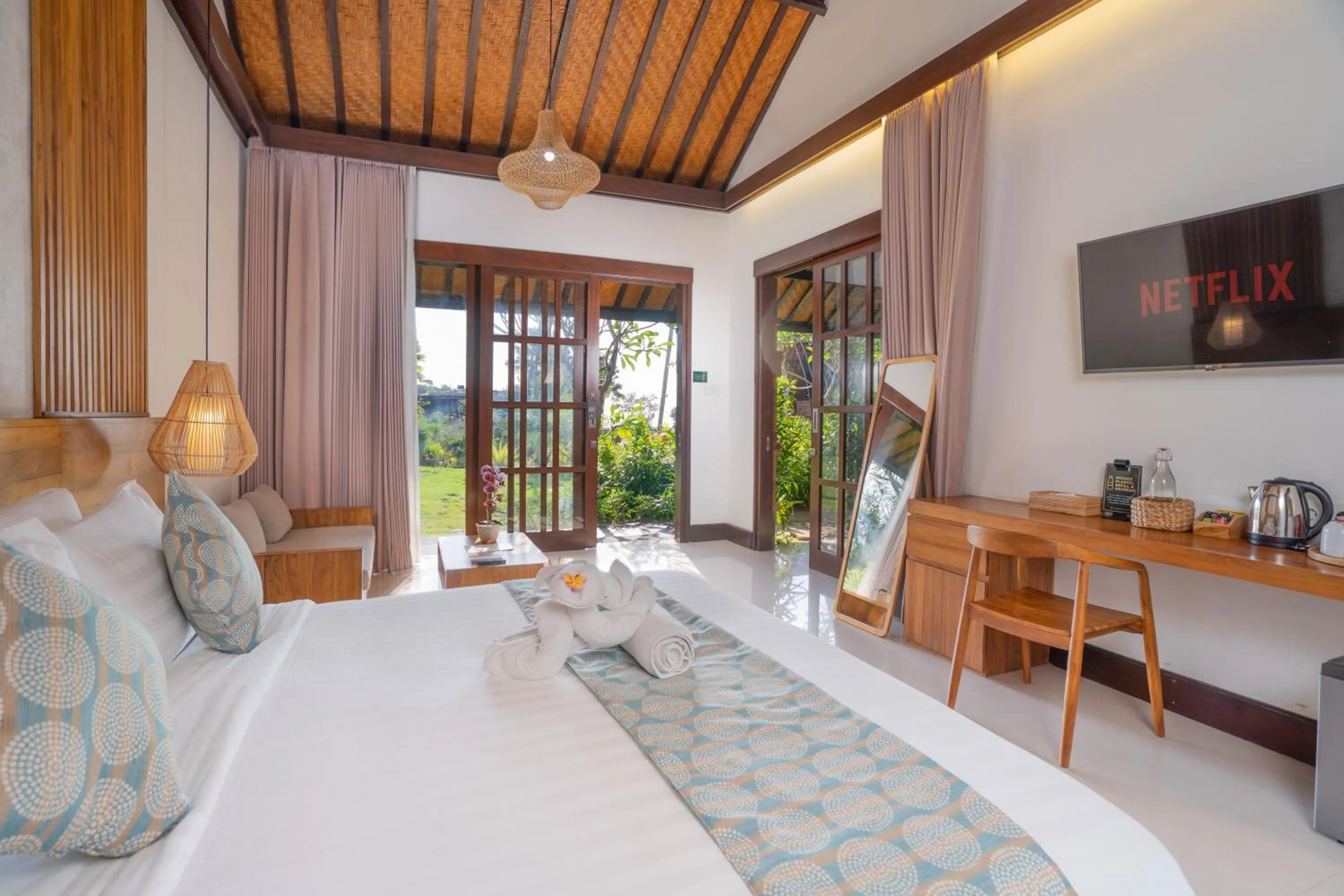 Bed in Cemara Hills Uluwatu, The Reserve - Cottages & Villas