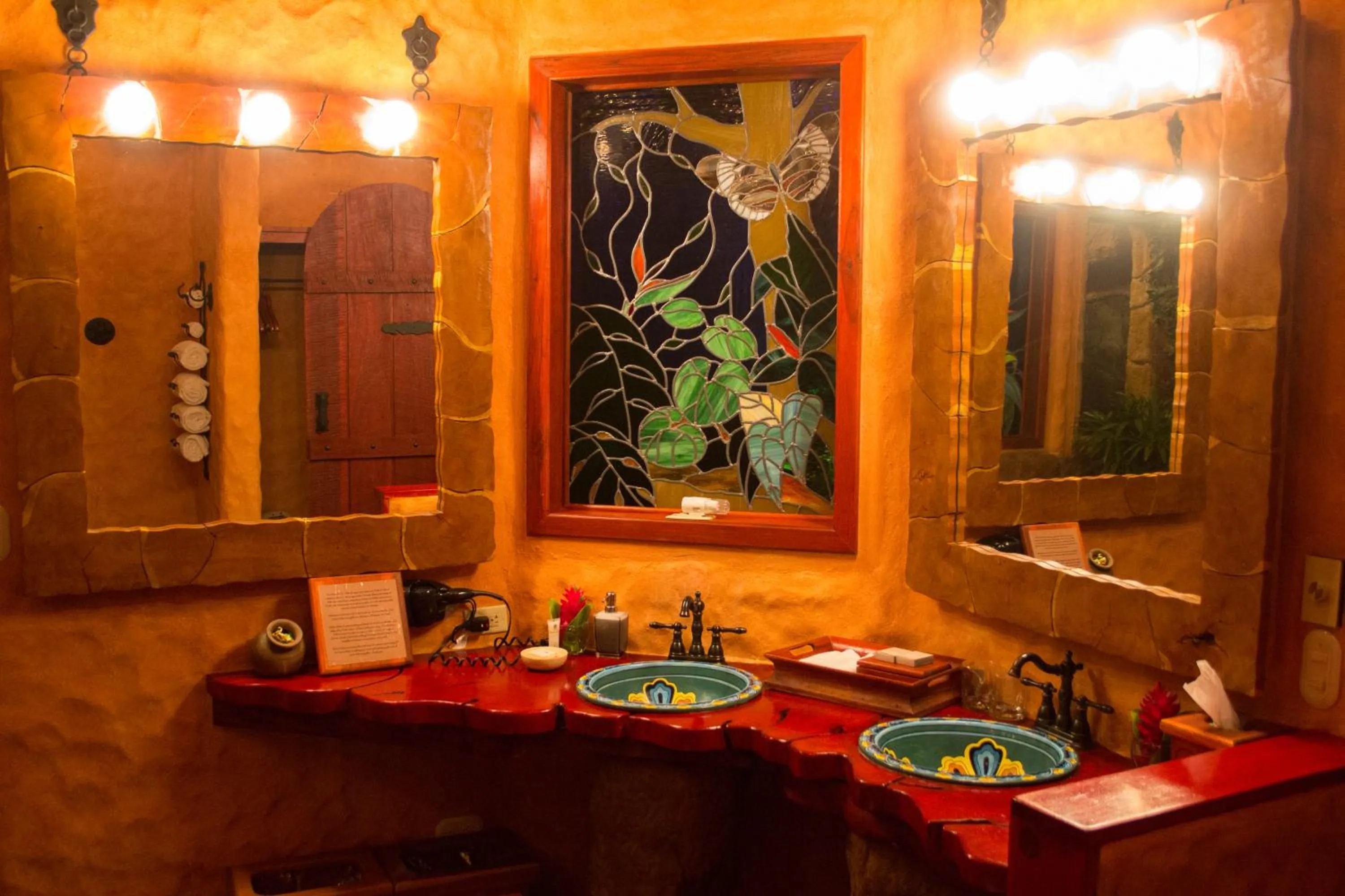 Bathroom in Peace Lodge