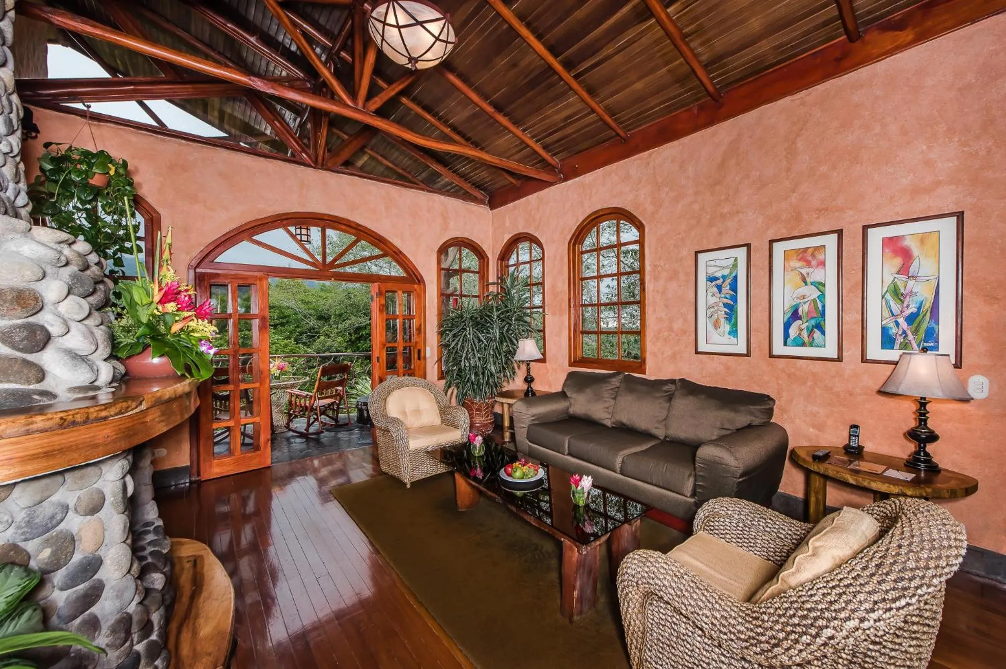 Living room in Peace Lodge