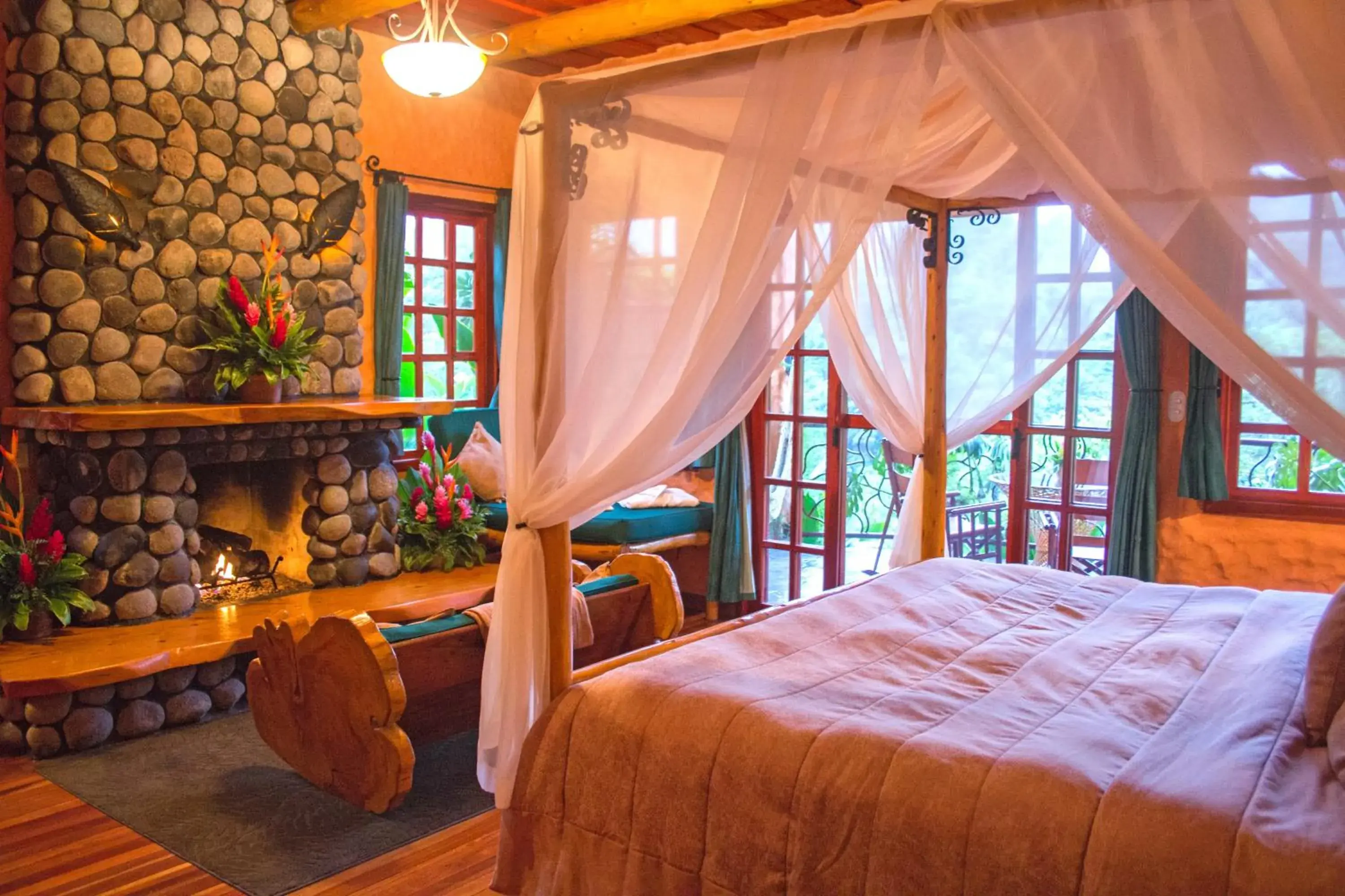 Deluxe Double Room in Peace Lodge Deluxe Double Room in Peace Lodge