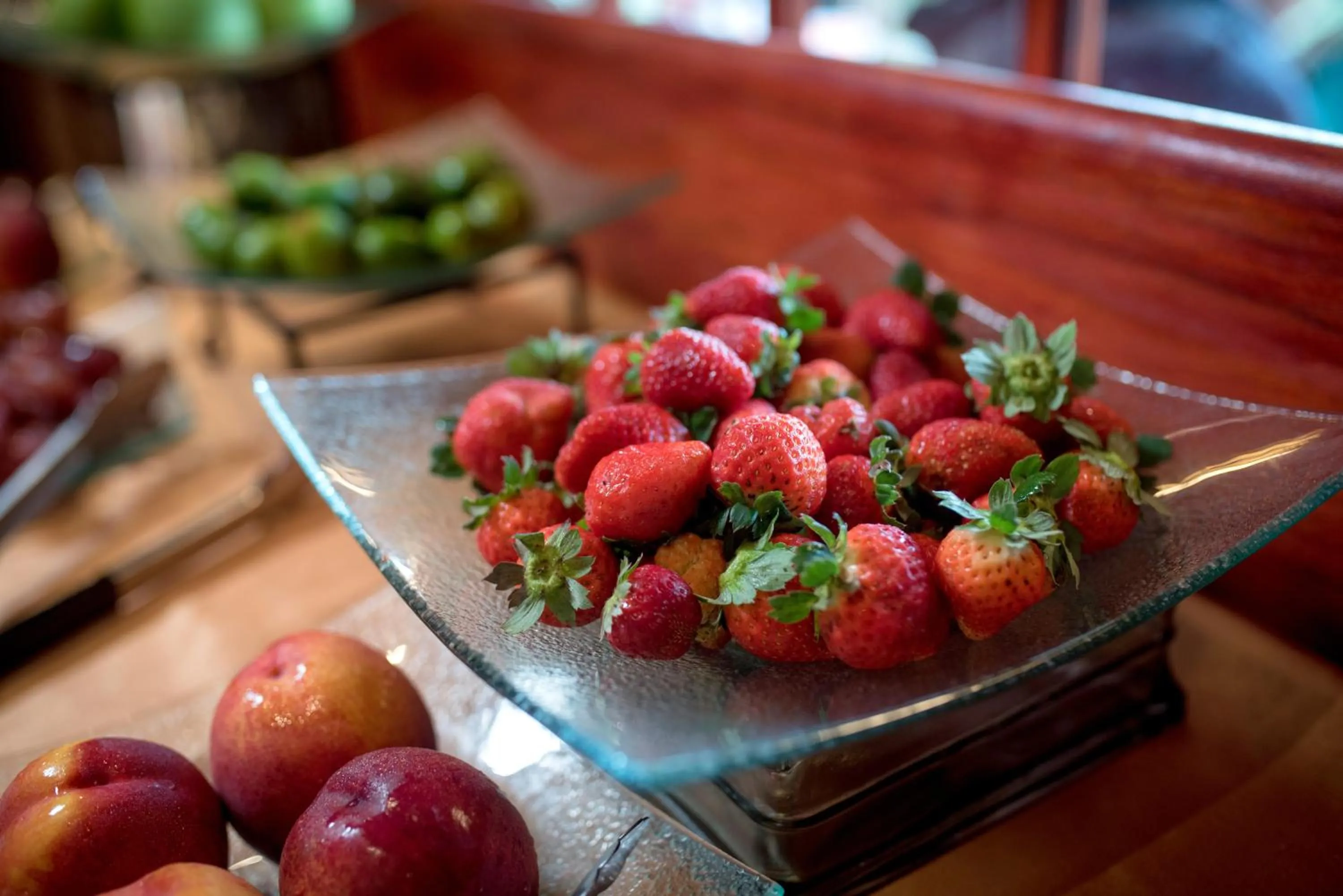 Buffet breakfast in Peace Lodge