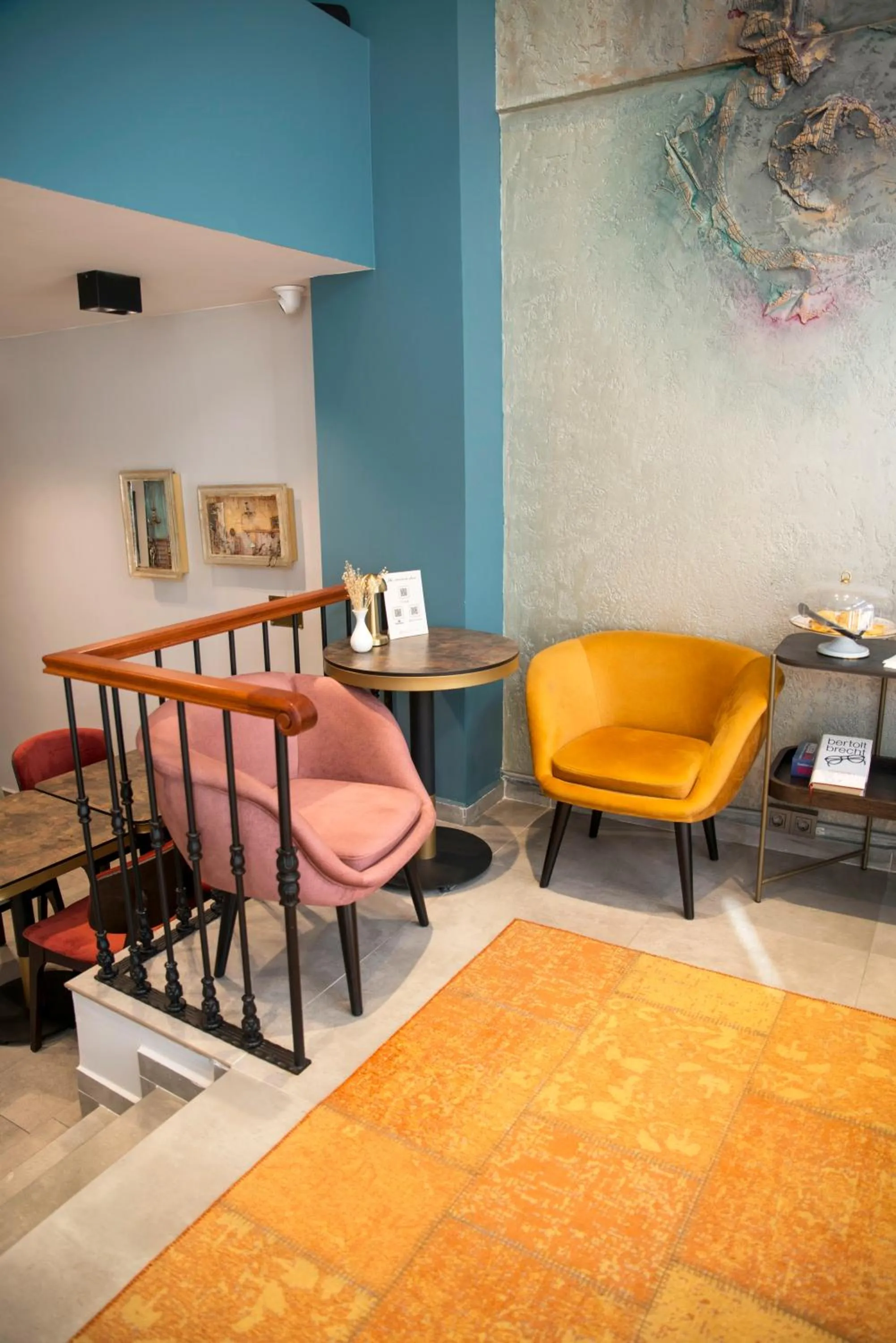 Seating area in Smart and Simple Hotel Karakoy