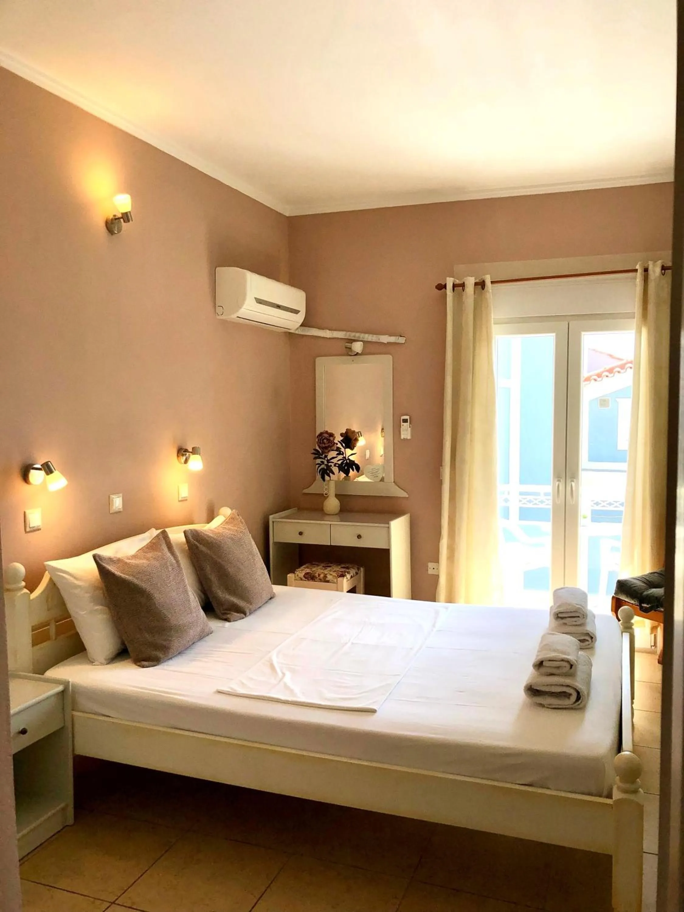 Bedroom, Bed in Hotel Lenox