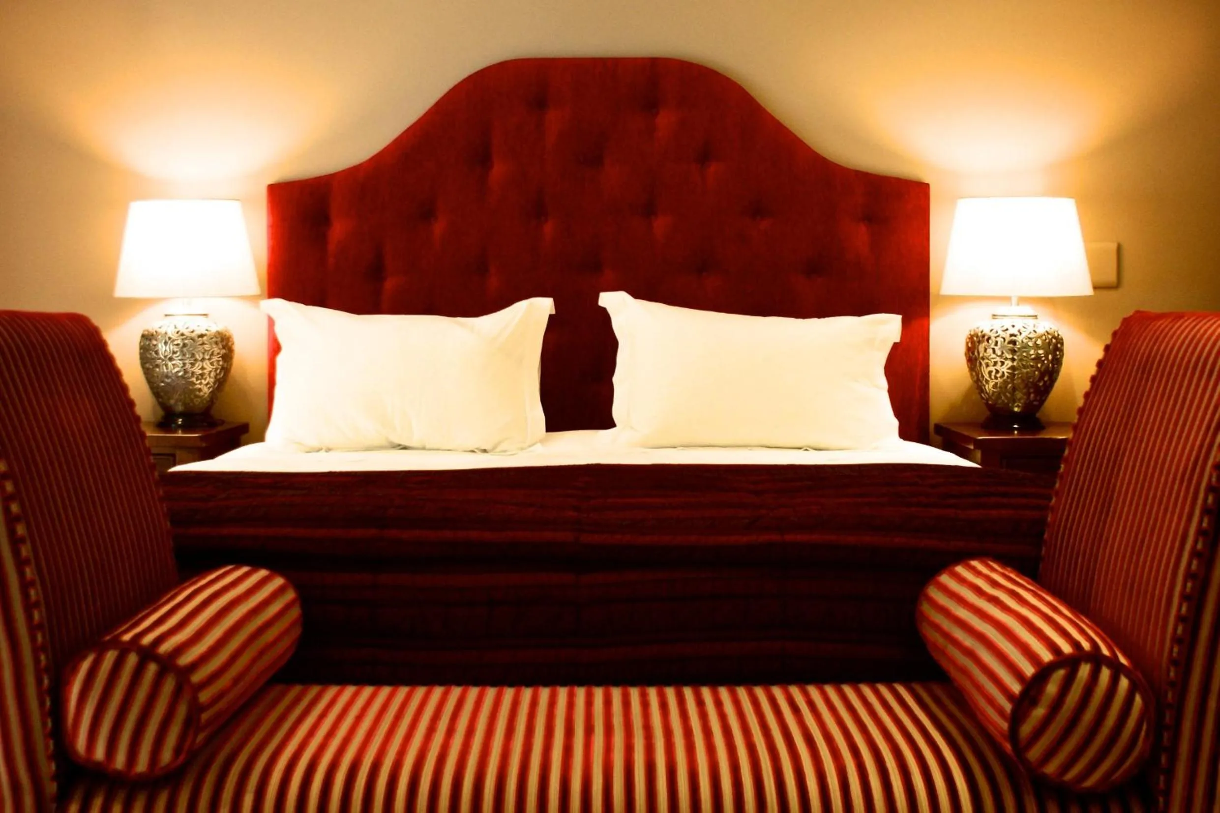 Photo of the whole room, Bed in Edenbrook Country Manor