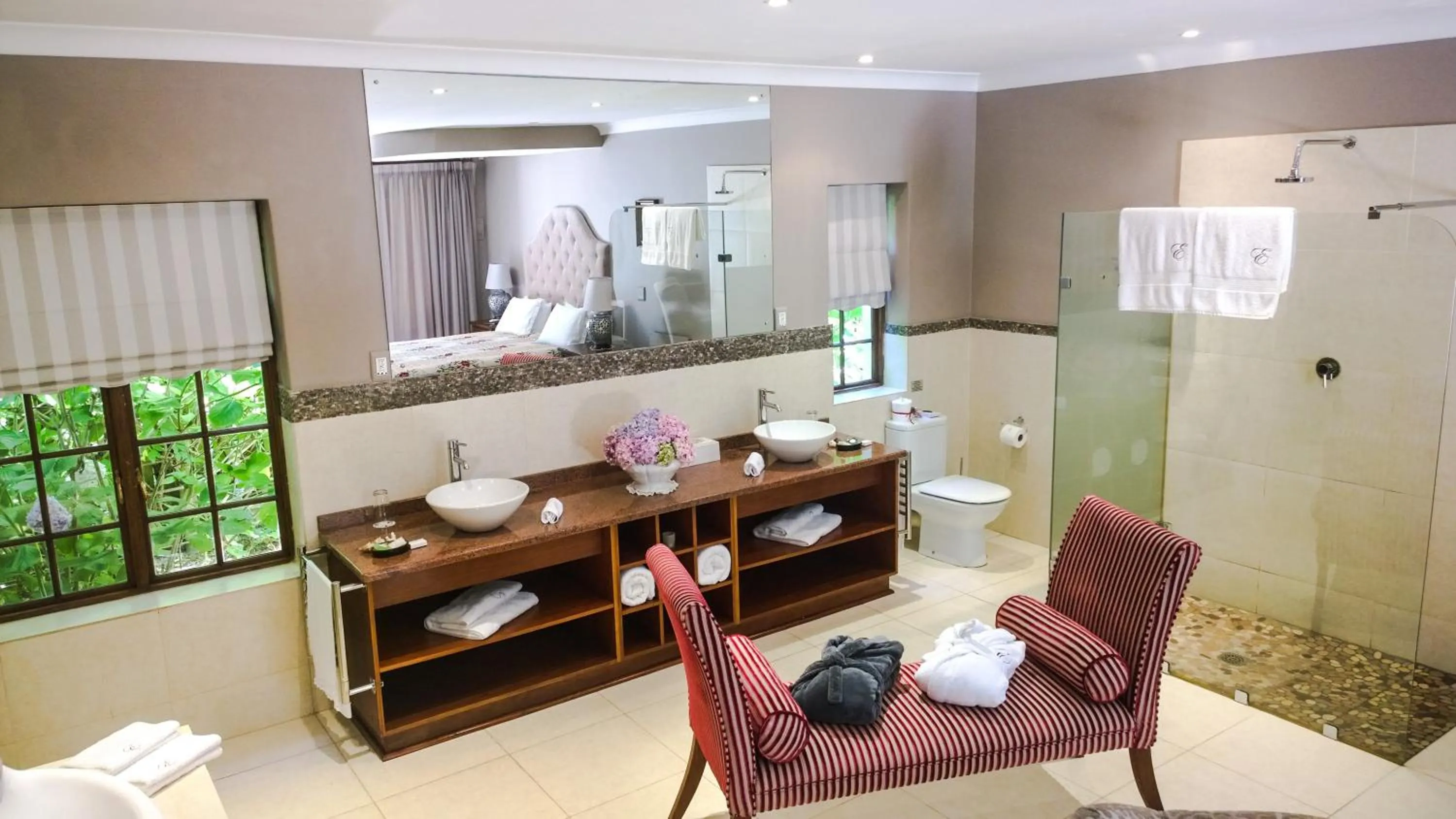 Bathroom in Edenbrook Country Manor