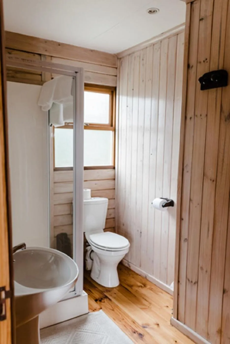 Classic Double Room - single occupancy in Edenbrook Country Manor