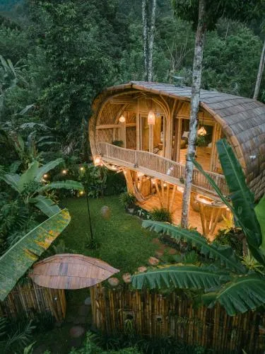 Alamvaya Bali Bamboo House