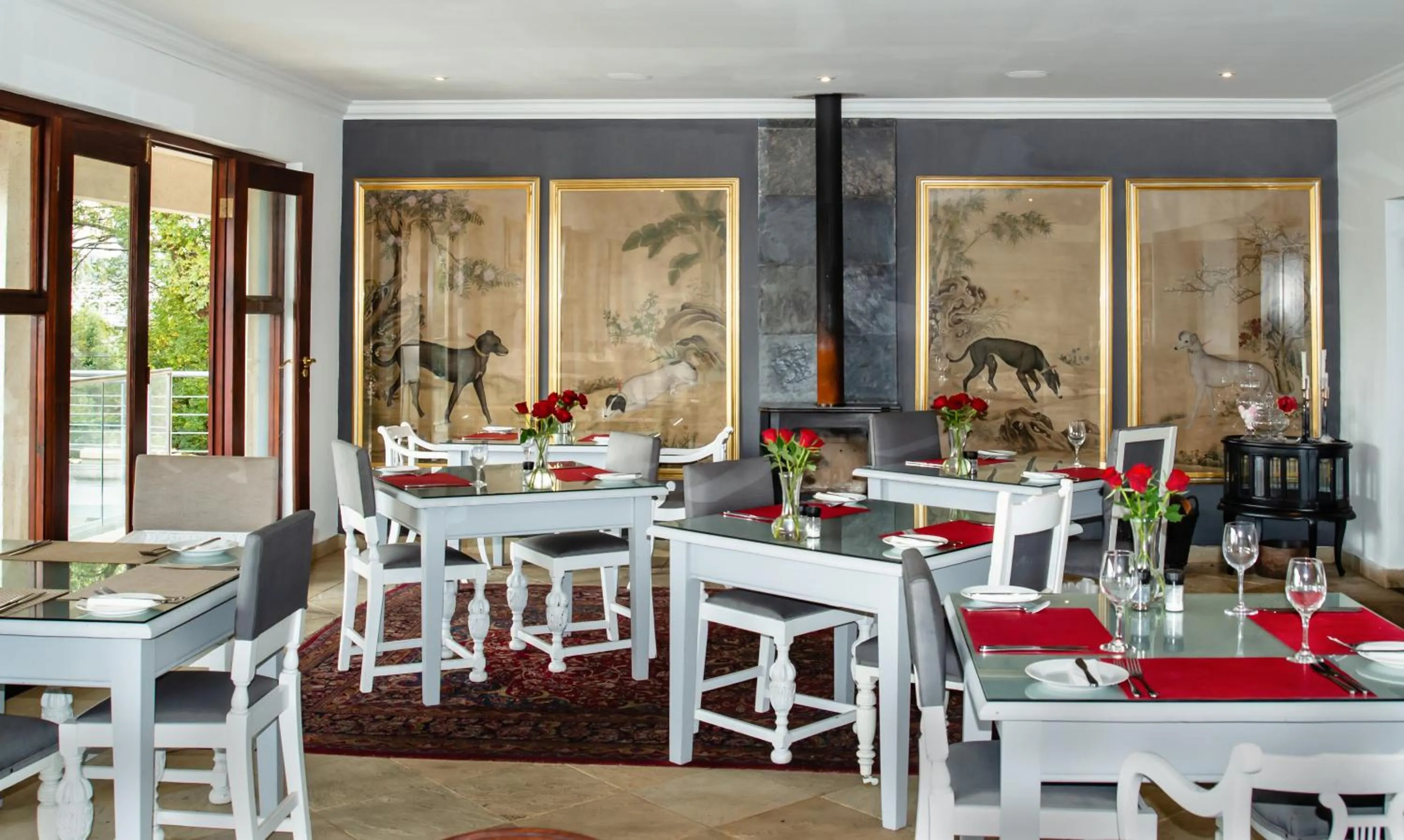 Restaurant/places to eat in Gardenia Boutique Hotel