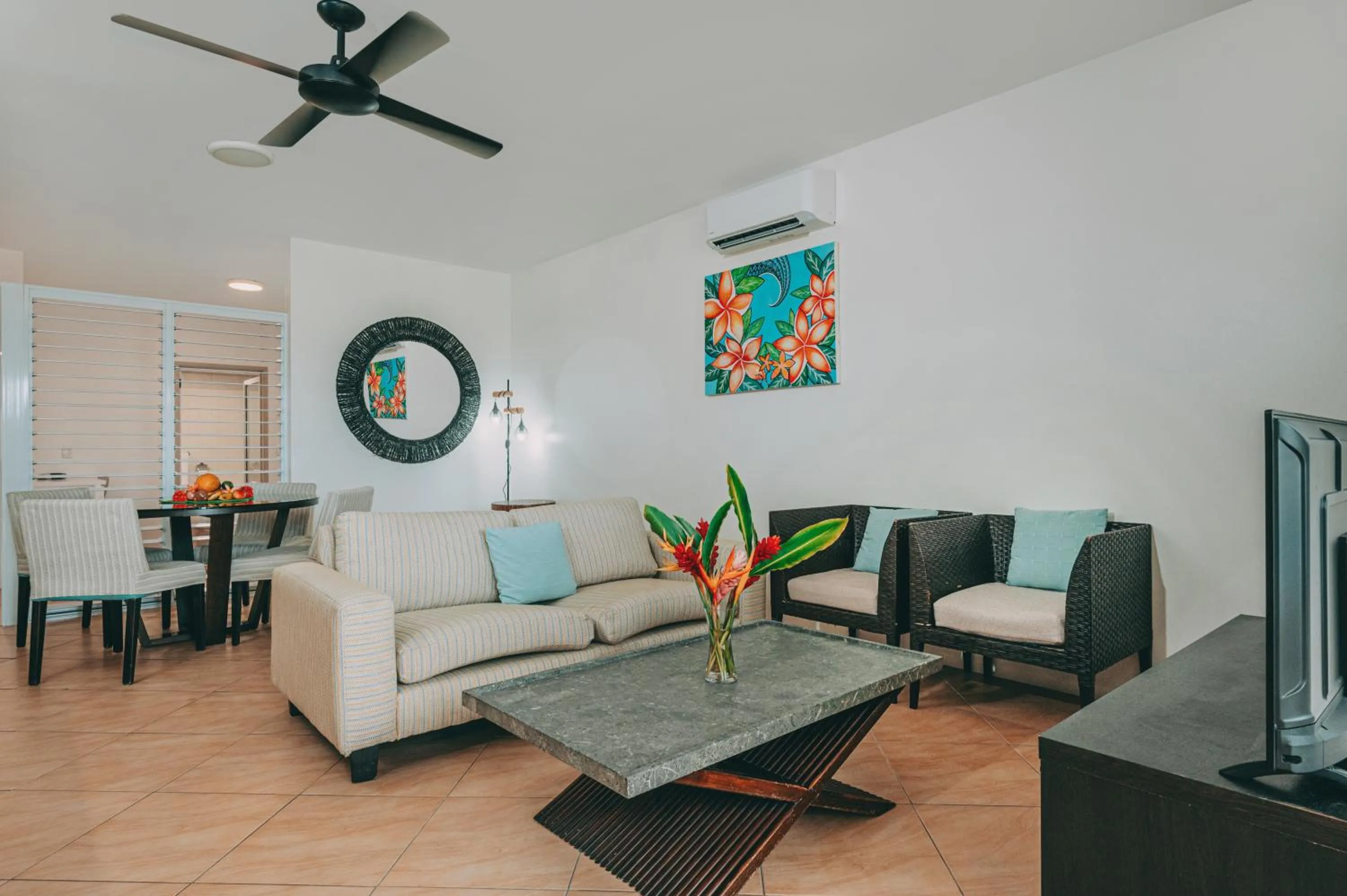 Living room in Moana Sands Villas & Apartments