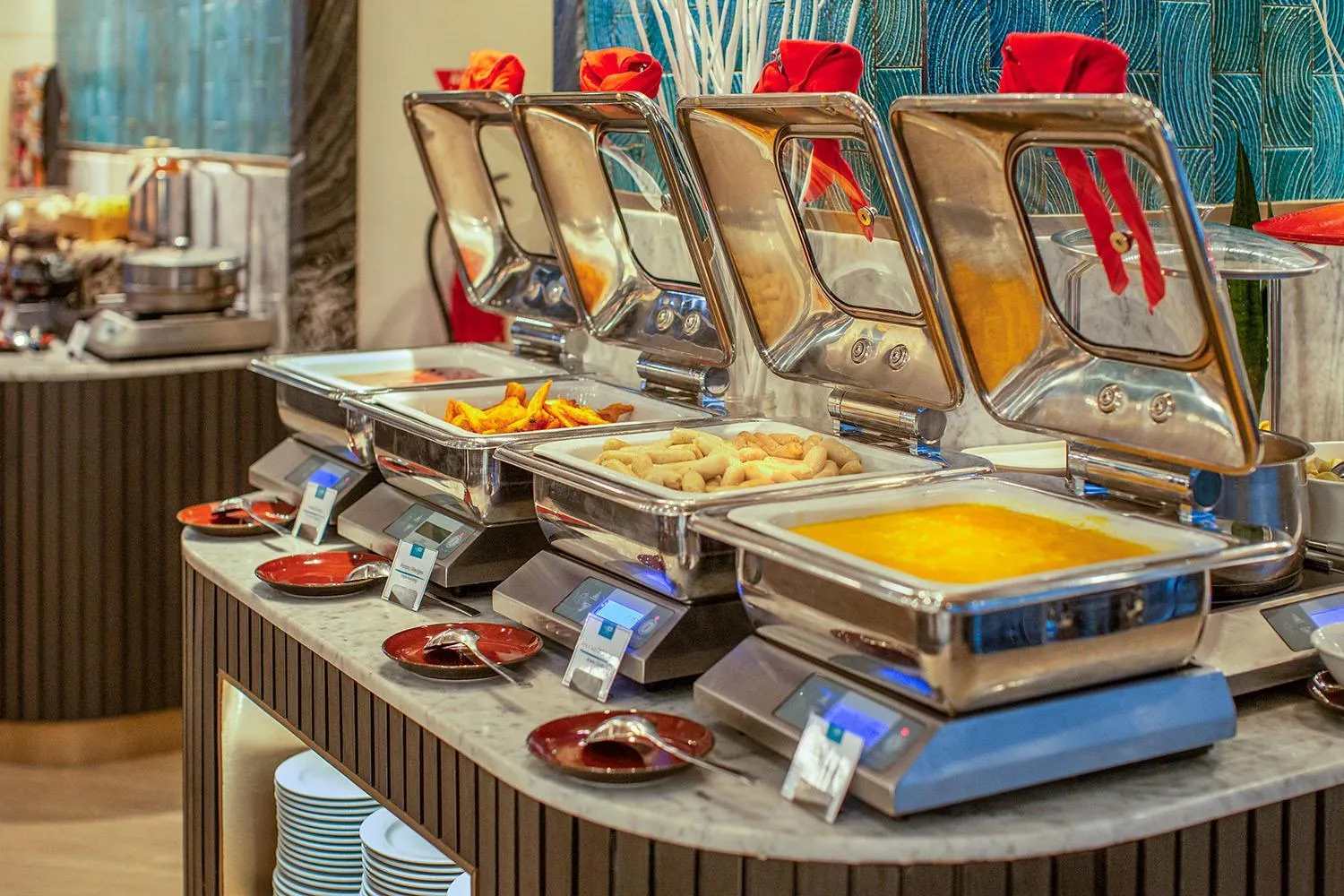 Restaurant/places to eat in THE 1O1 Jakarta Sedayu Darmawangsa