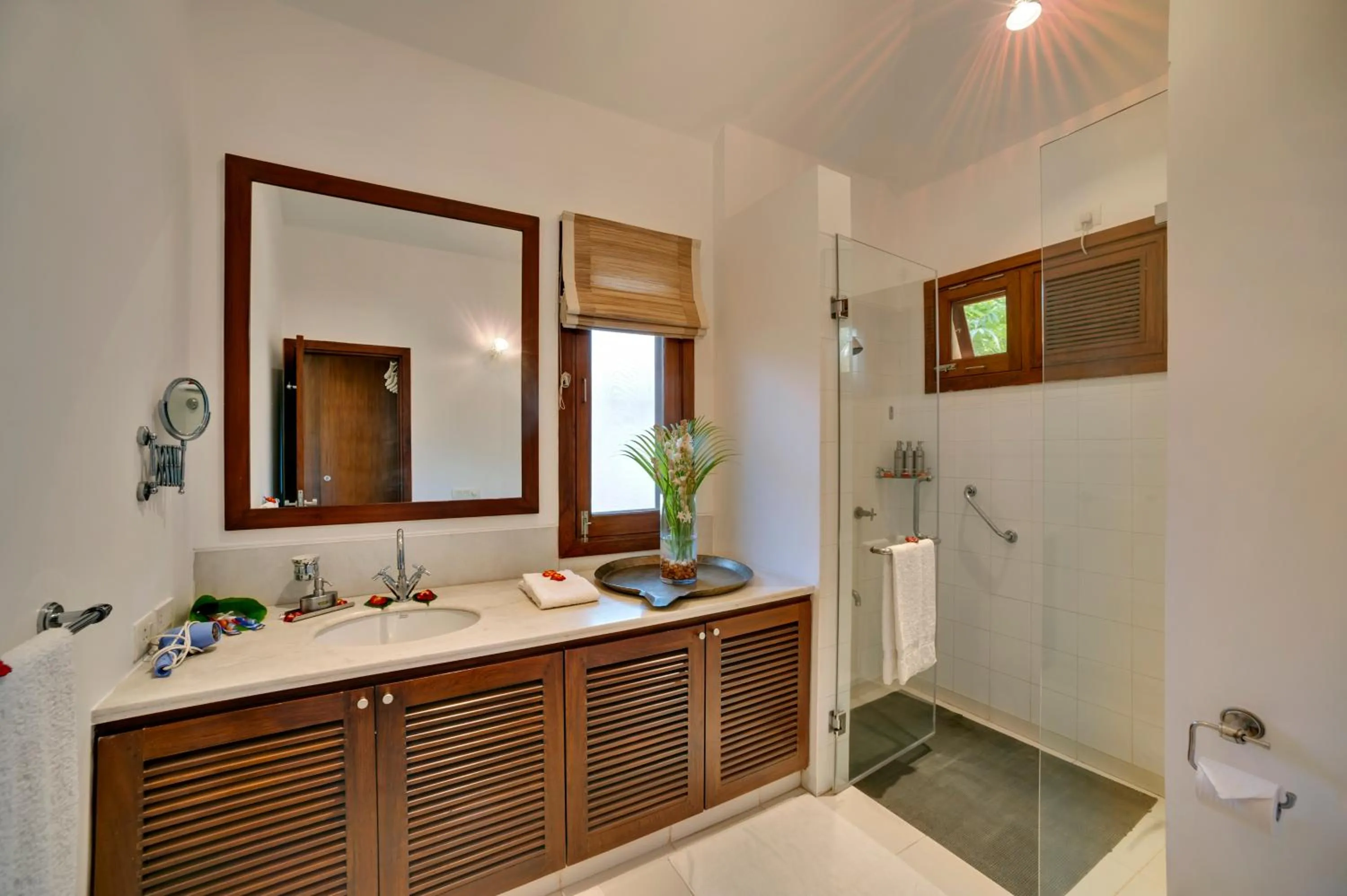Bathroom in Shreyas Retreat