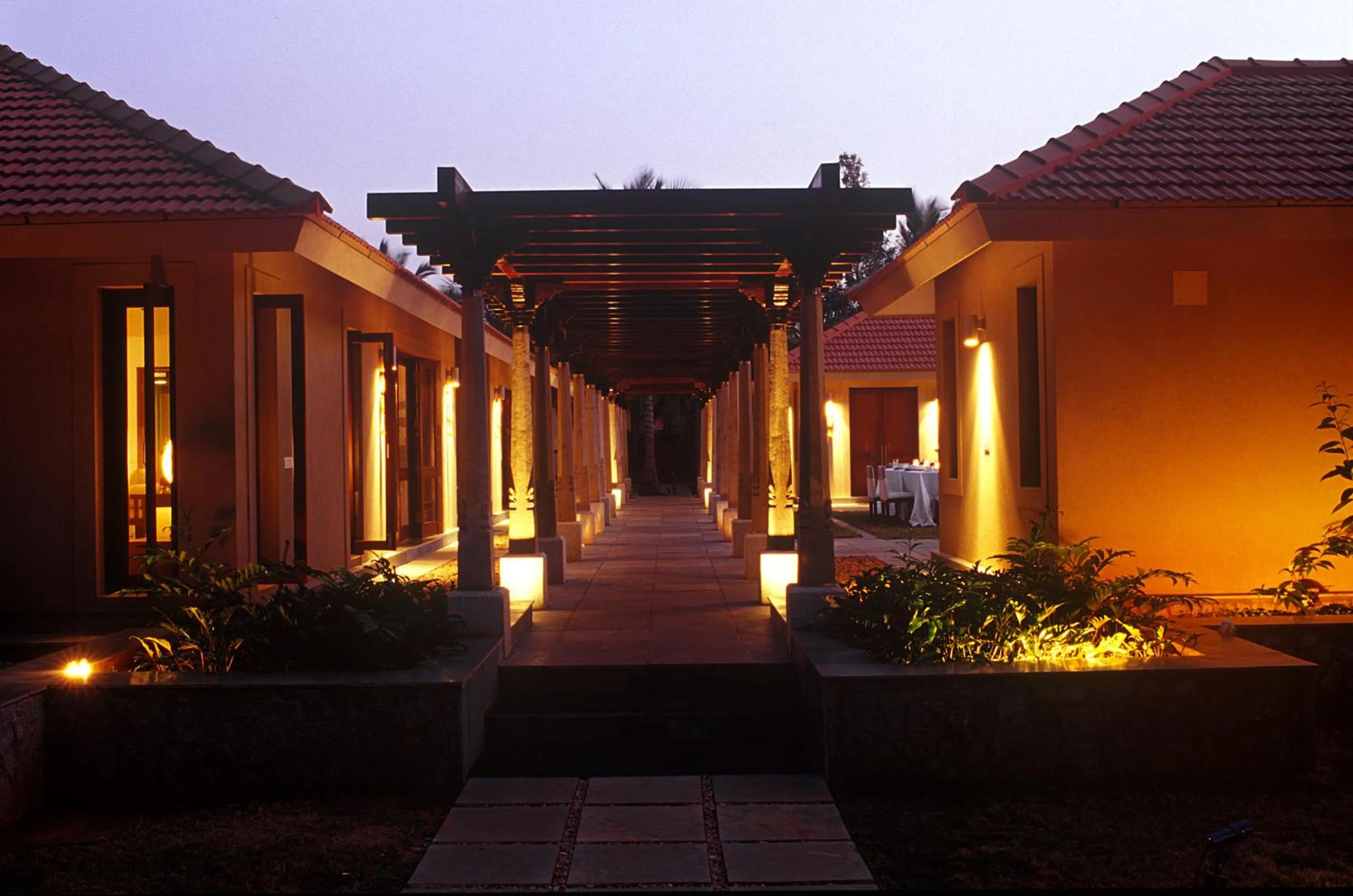 Facade/entrance in Shreyas Retreat