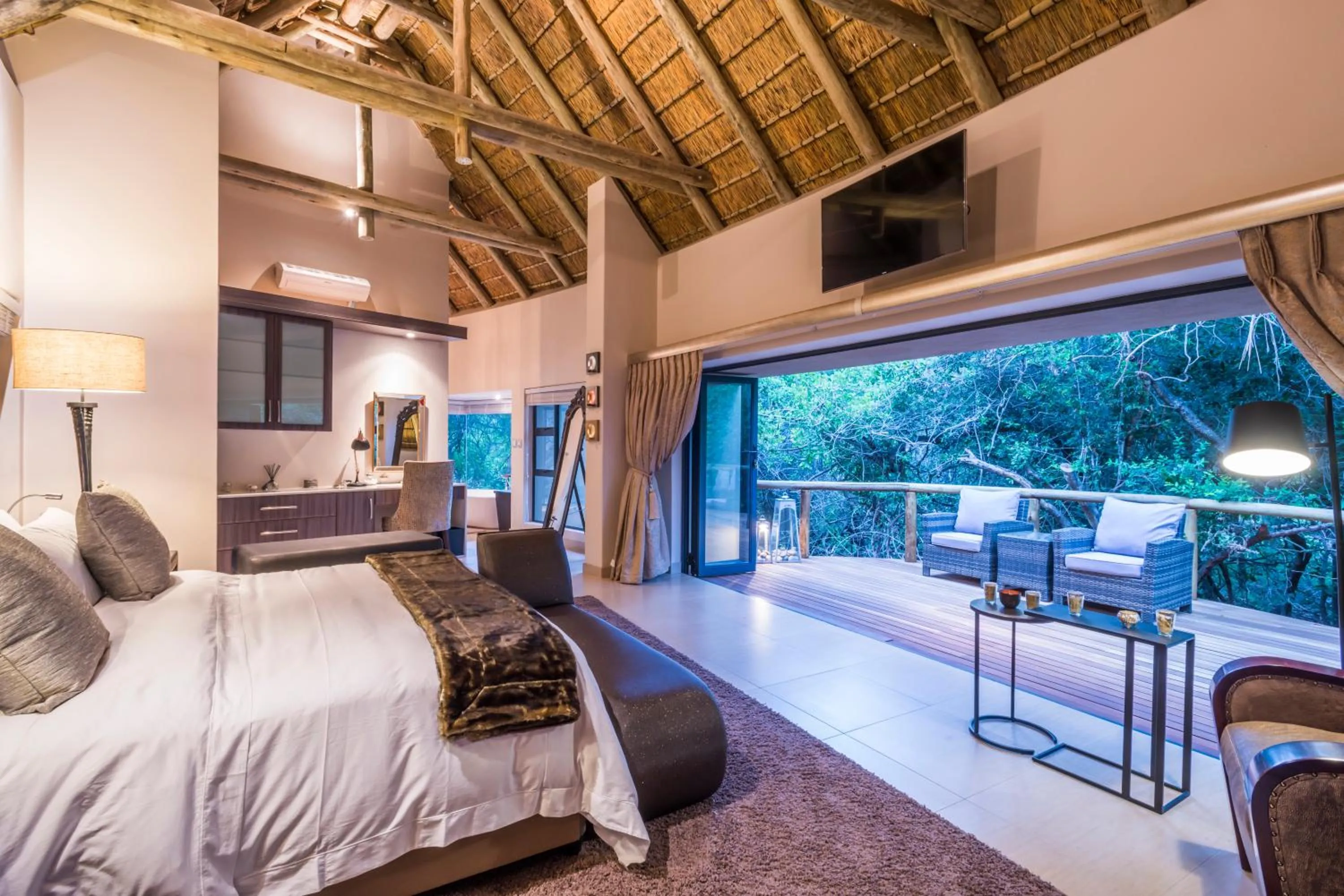 Photo of the whole room in AM Lodge - Hoedspruit