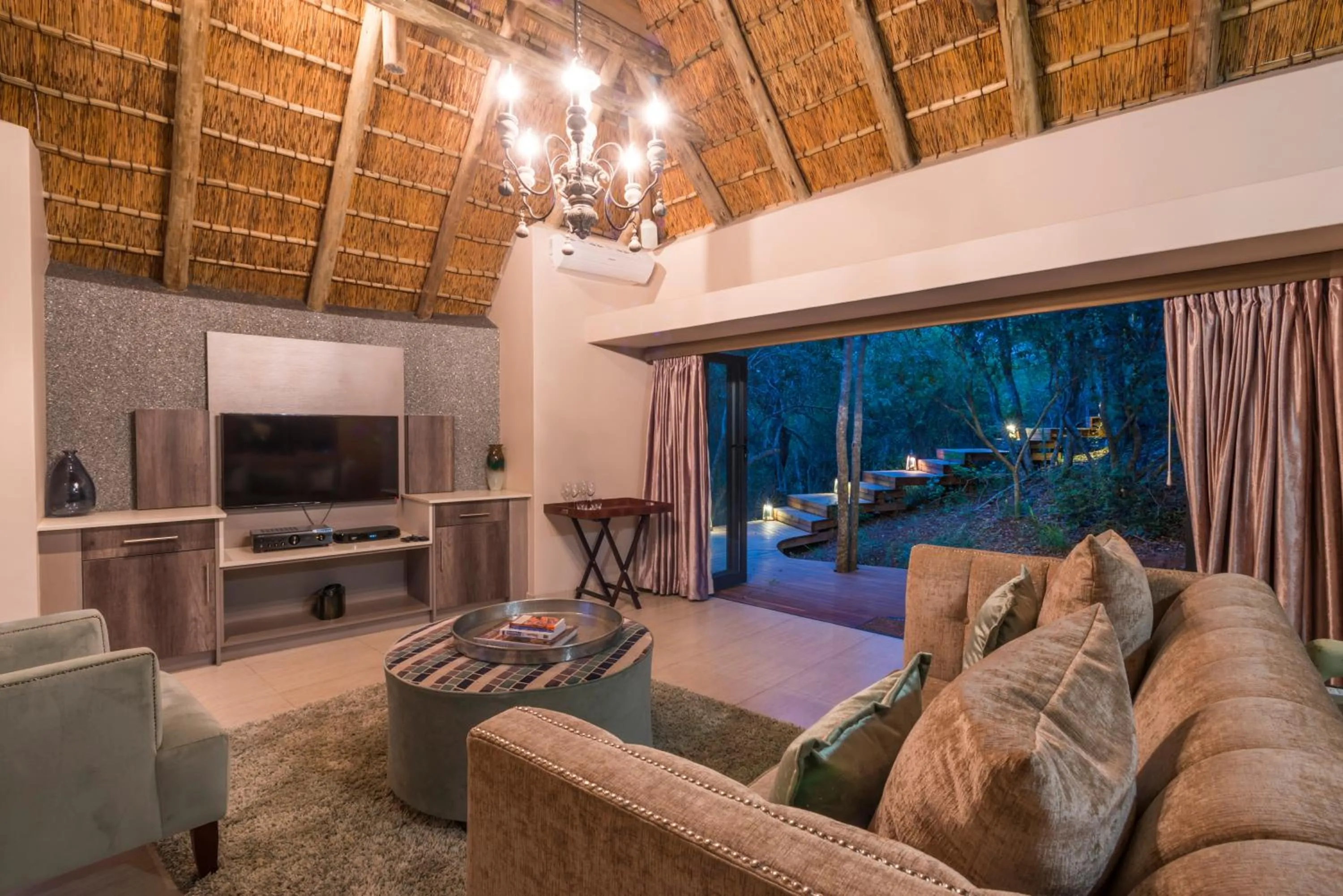 TV and multimedia in AM Lodge - Hoedspruit