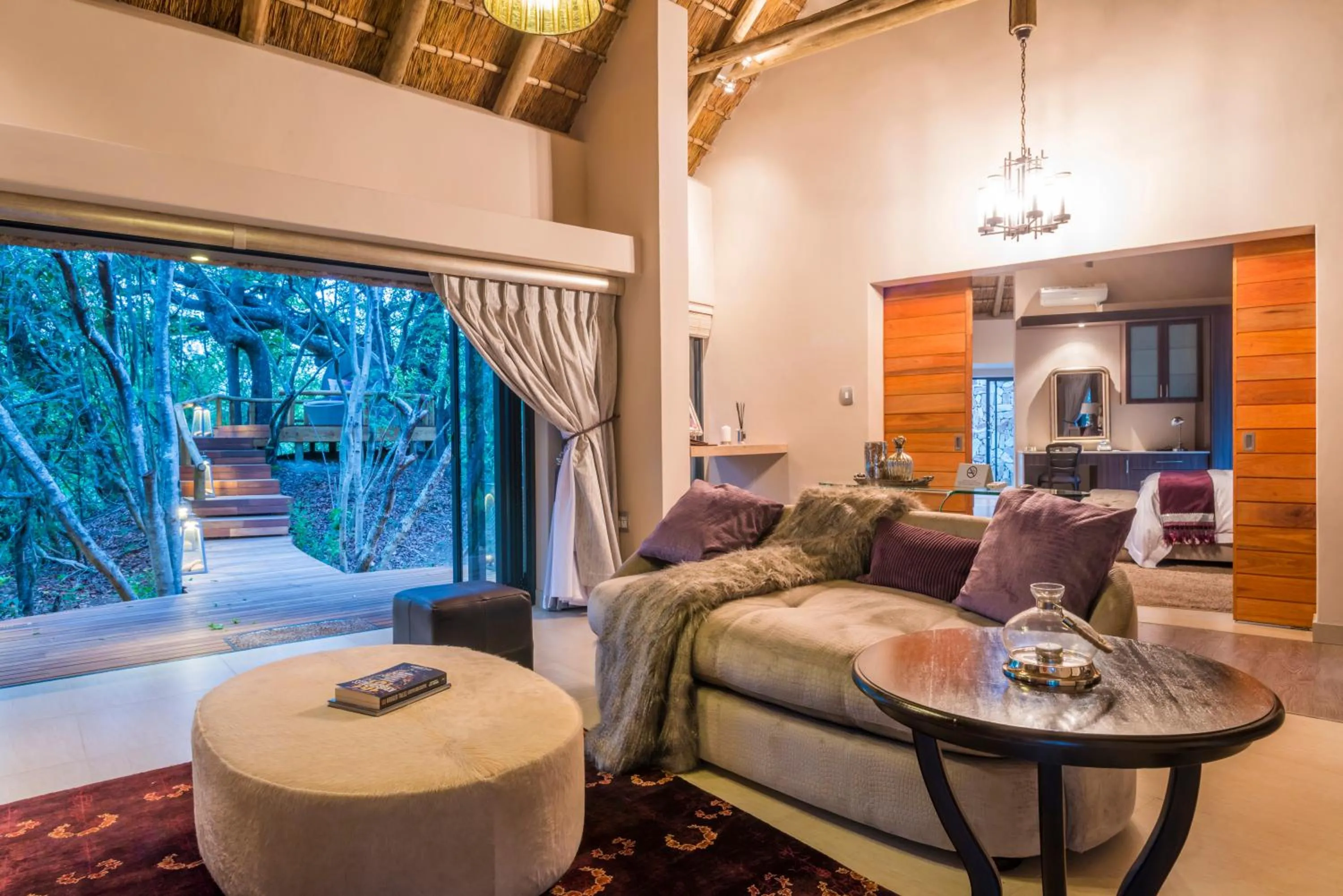 Living room in AM Lodge - Hoedspruit