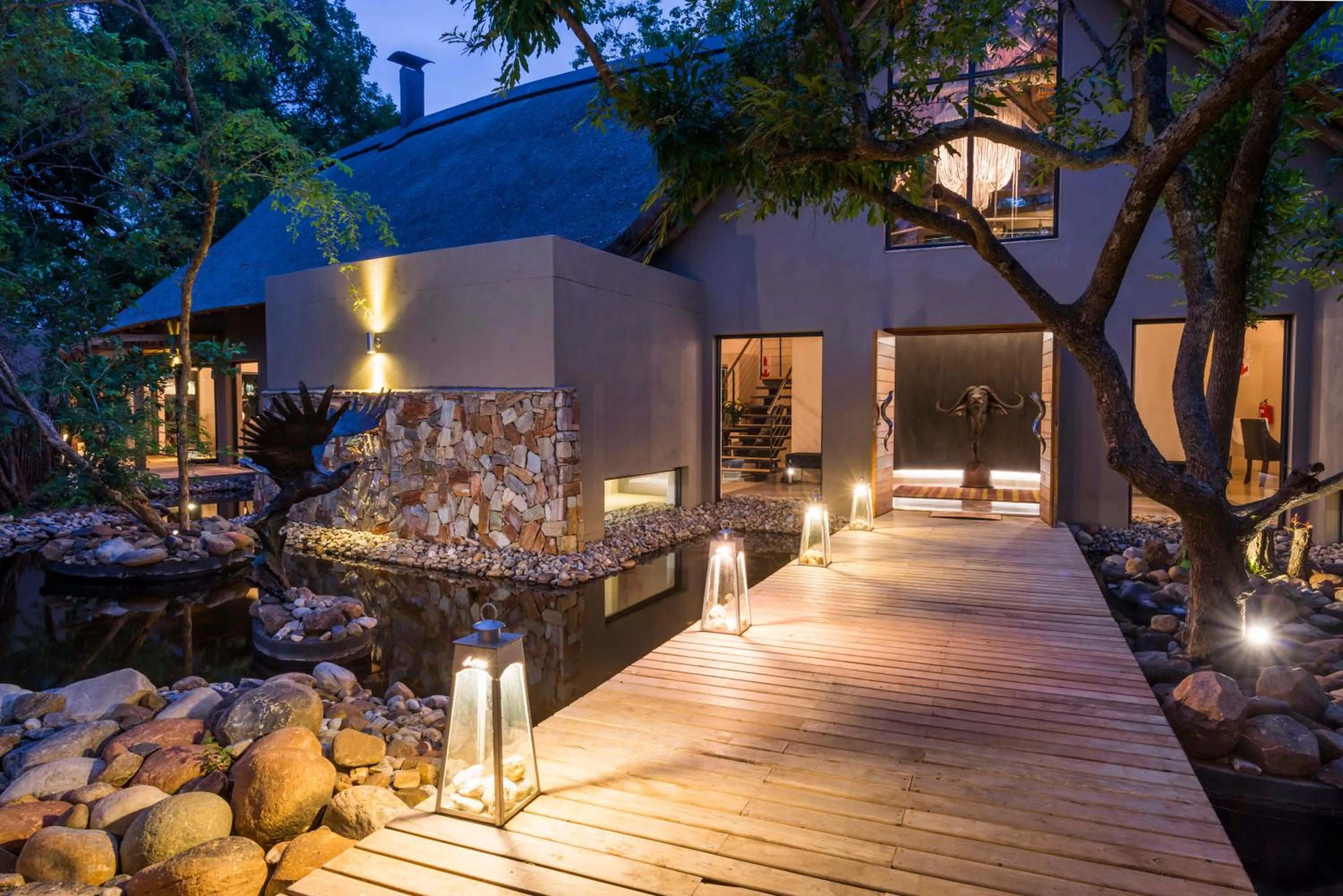 Facade/entrance in AM Lodge - Hoedspruit