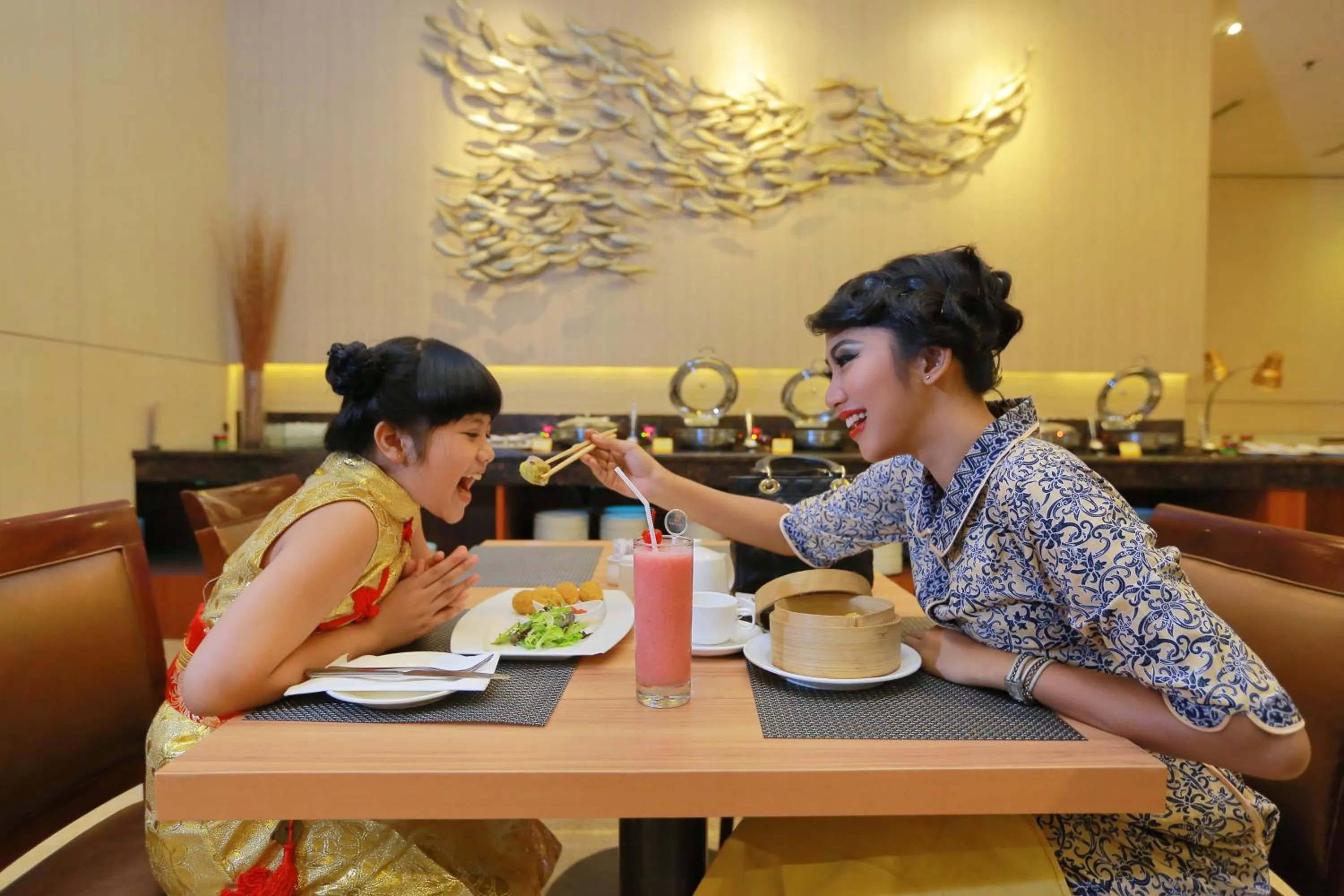 Restaurant/Places to Eat in Park Hotel Cawang Jakarta