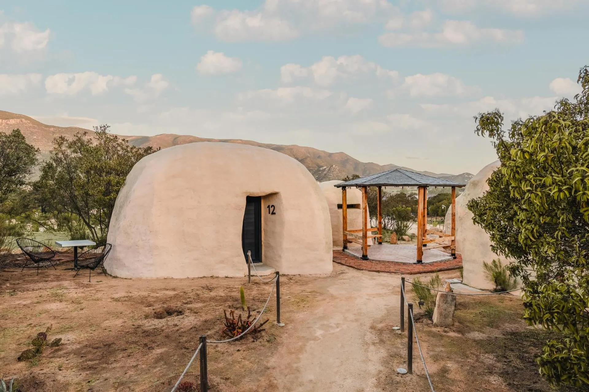 Standard Queen Room in The Village at OENO