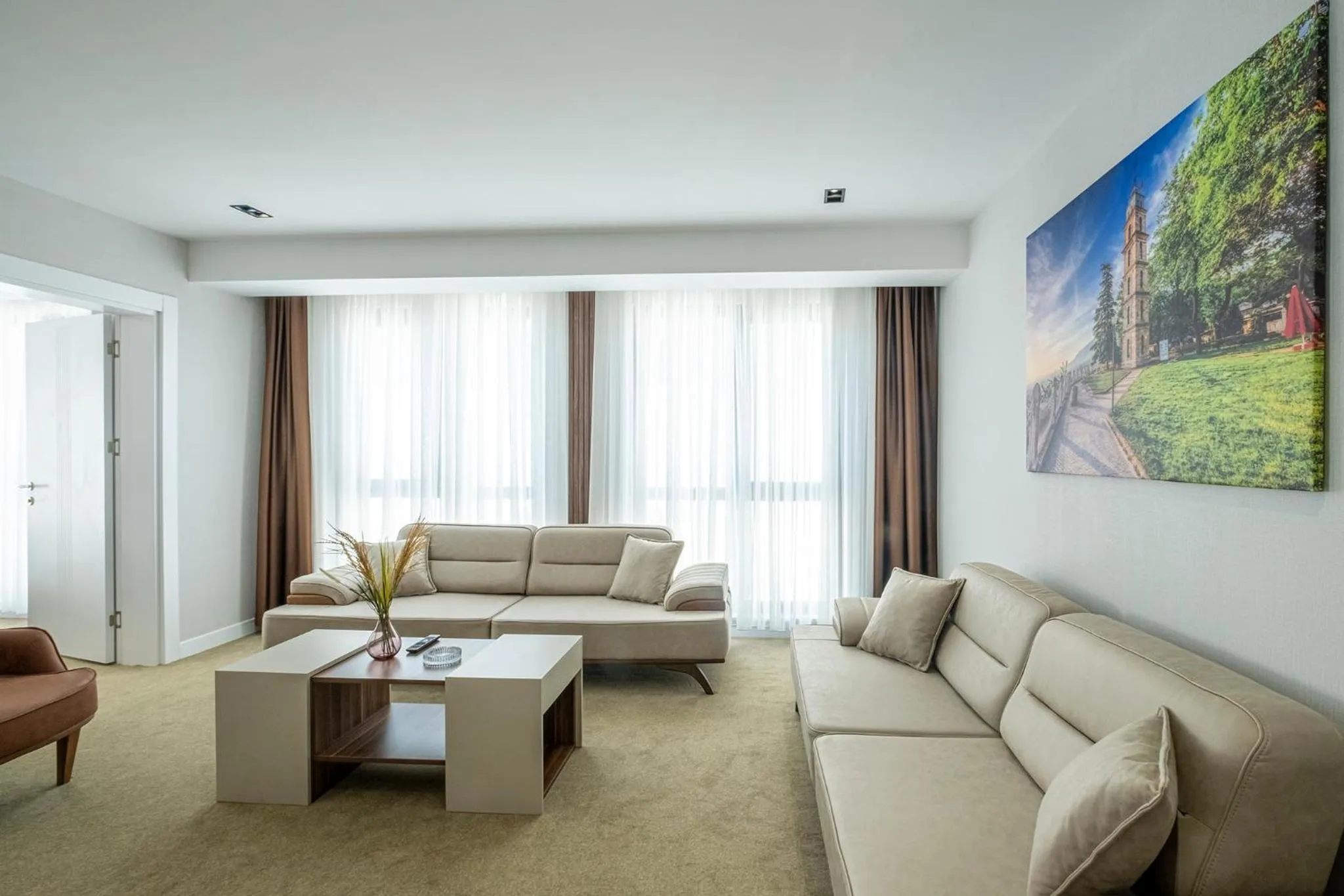 Seating area in Euphrates Hotel Bursa