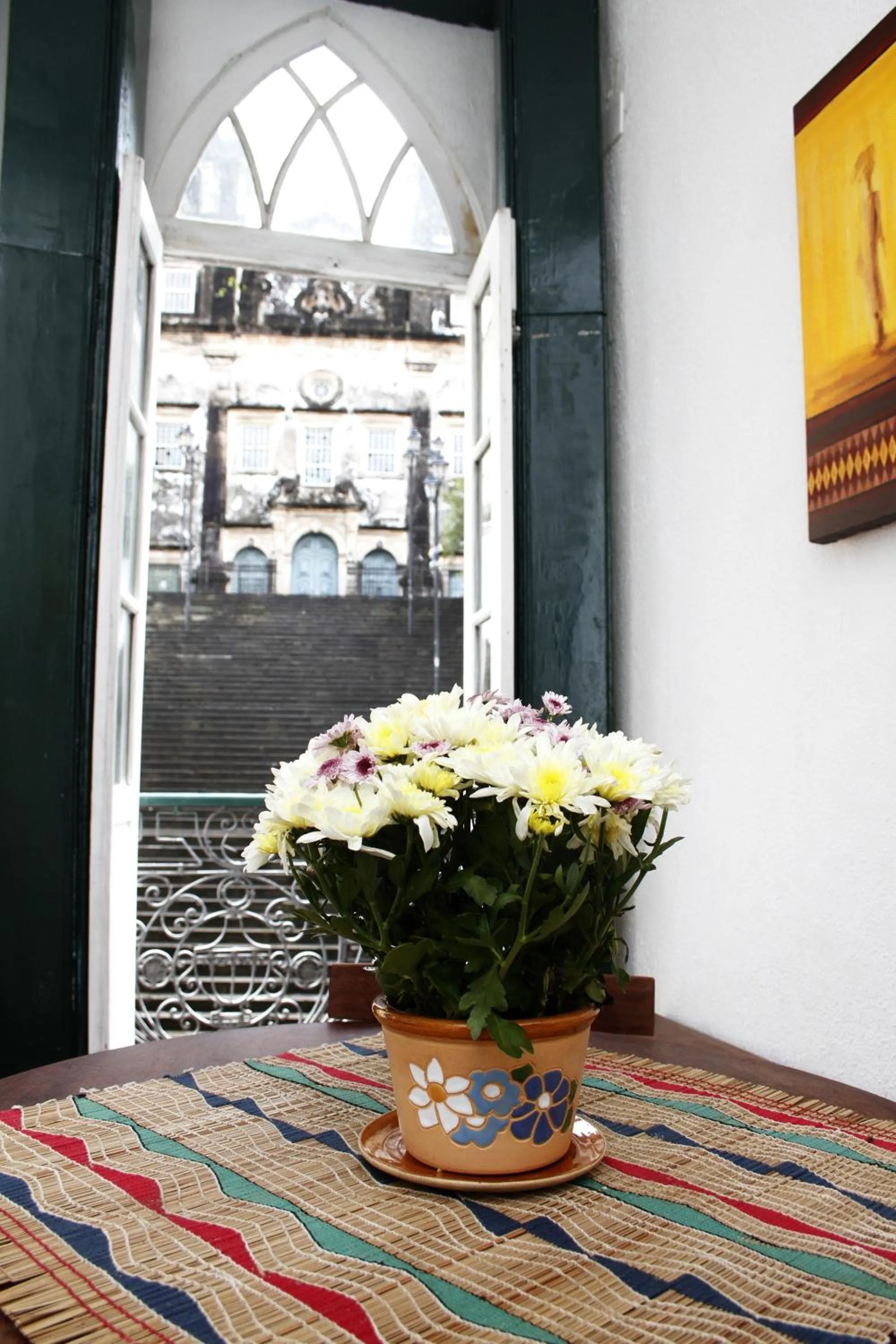 Decorative detail in Studio do Carmo Galeria de Artes e Pousada