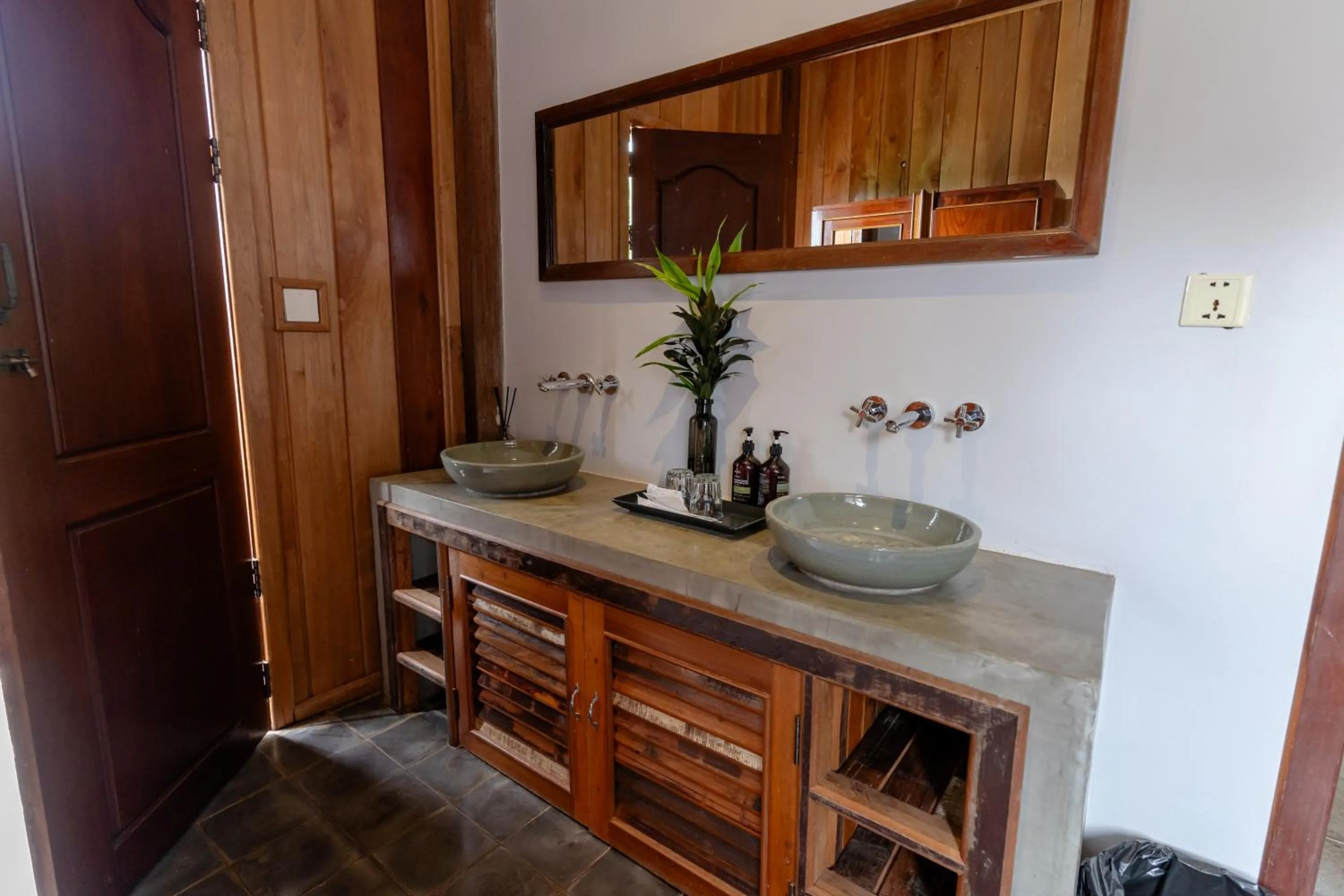 Bathroom in Villa Isann