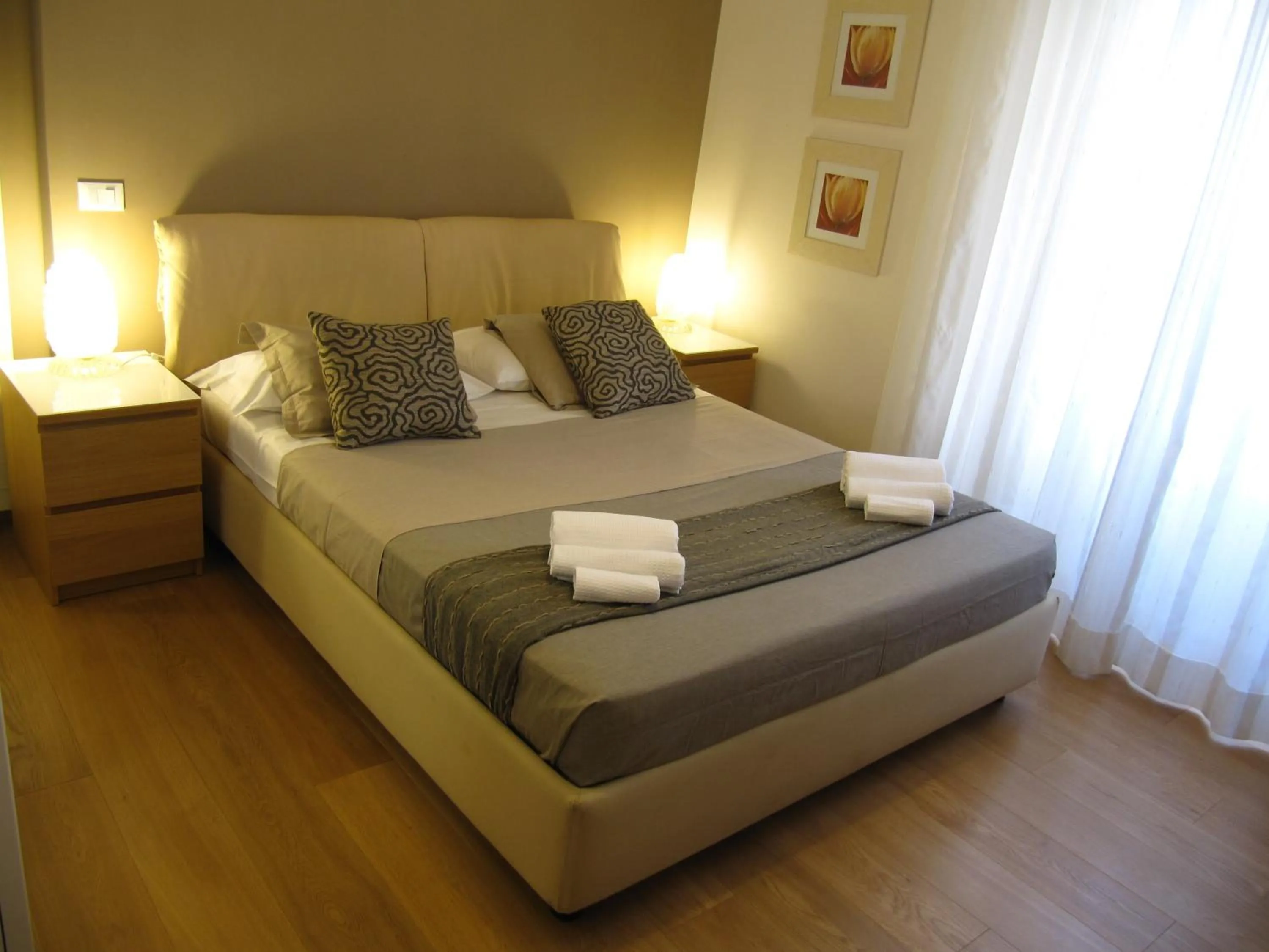 Bedroom, Bed in Matteo al Vaticano Vicino Metro