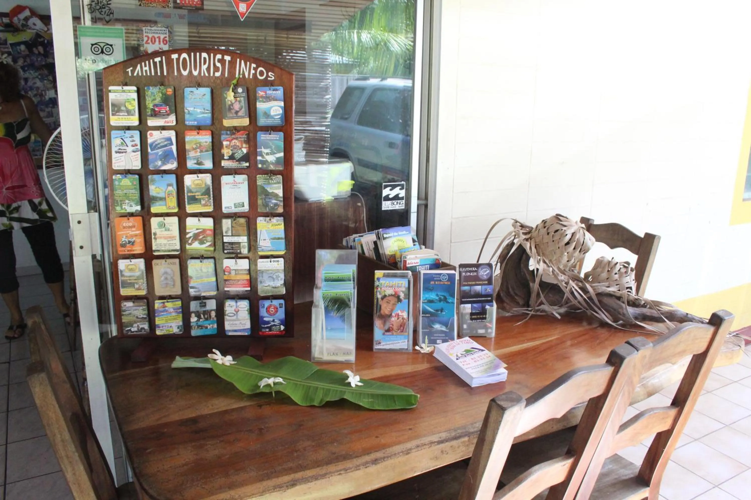 Lobby or reception in Pension TE MITI - PLAGE-BEACH 200m - Mahana Parc & Vaiava Beach pk18 - B&B CHAMBRES ou DORTOIR