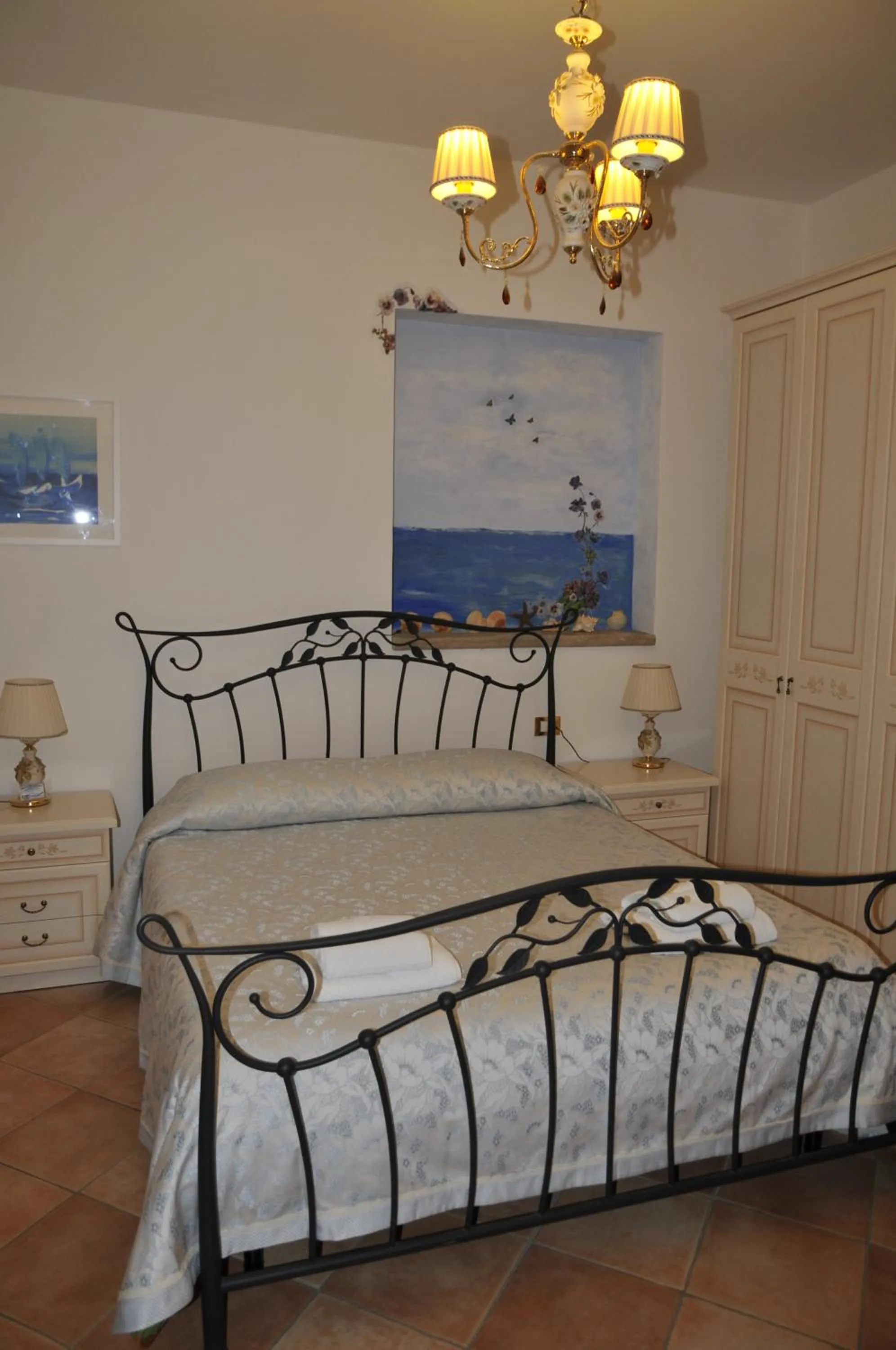 Photo of the whole room, Bed in Viola di Mare Rooms and Parking