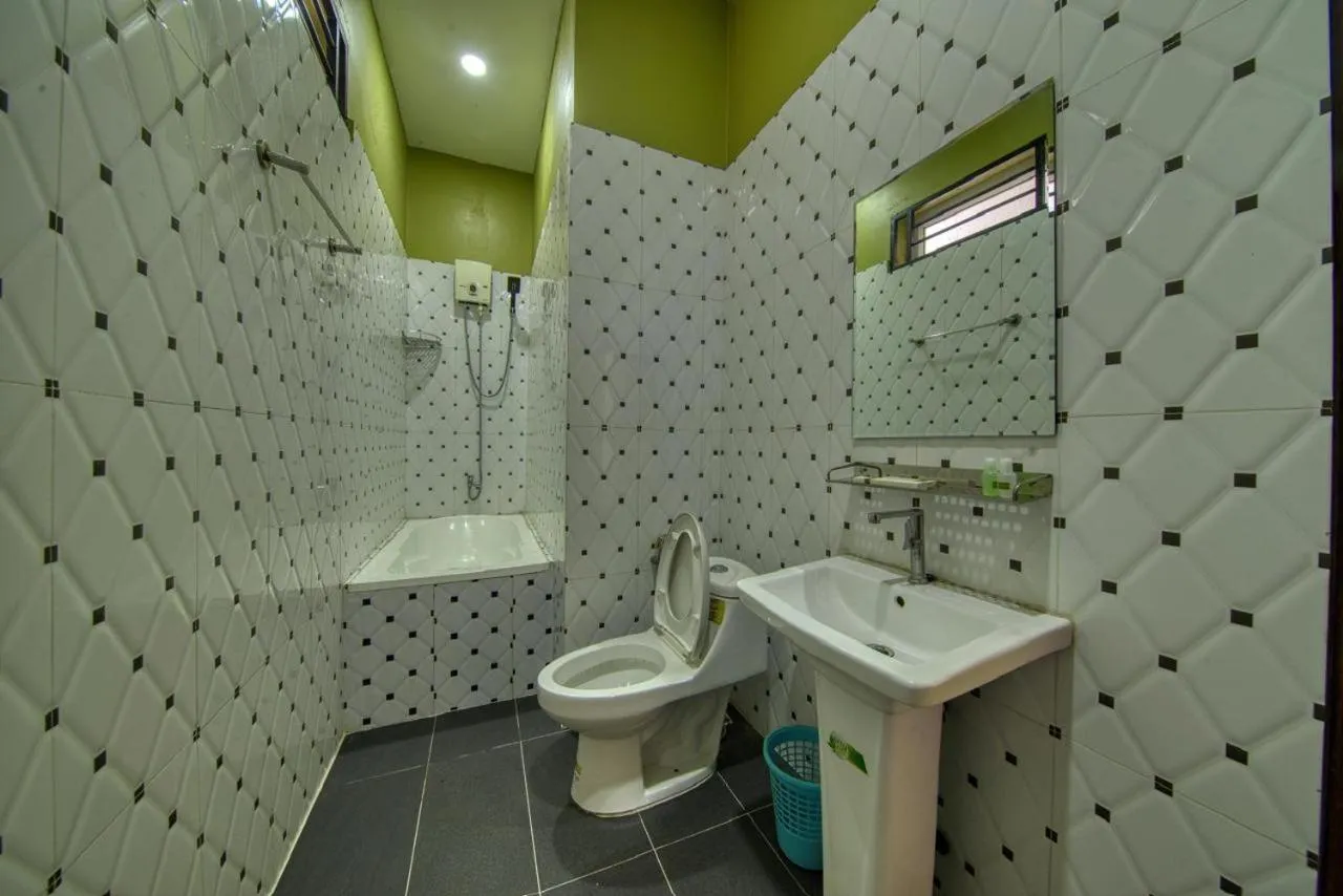 Bathroom in Kalinga Art Home Guest House