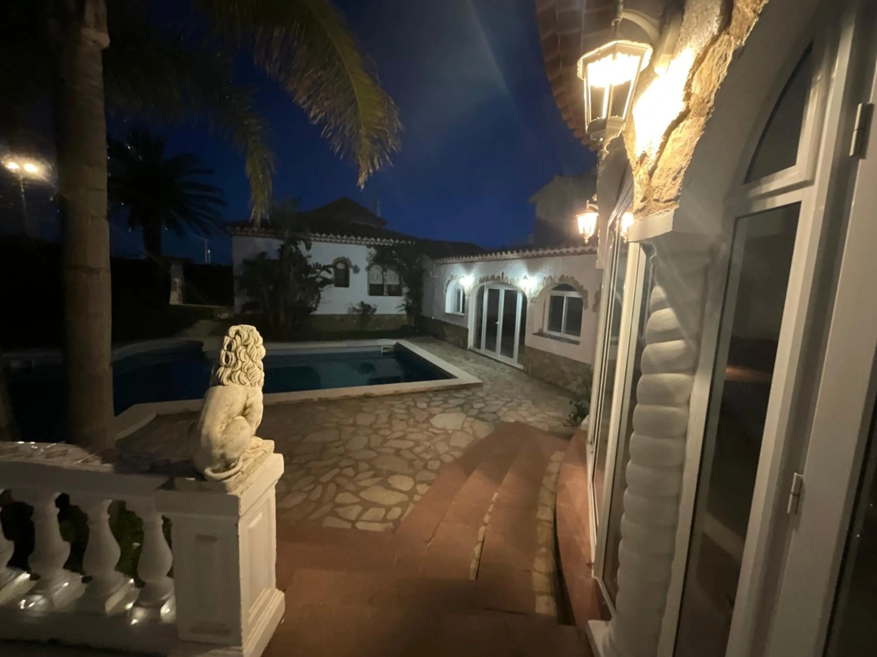 Patio in Villa Cristina, Miami Platja, Spanien