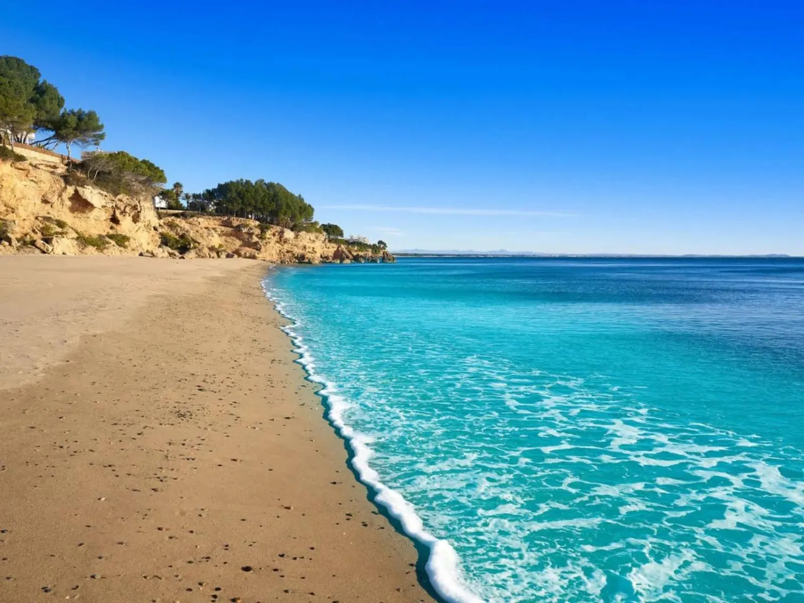 Beach in Villa Cristina, Miami Platja, Spanien