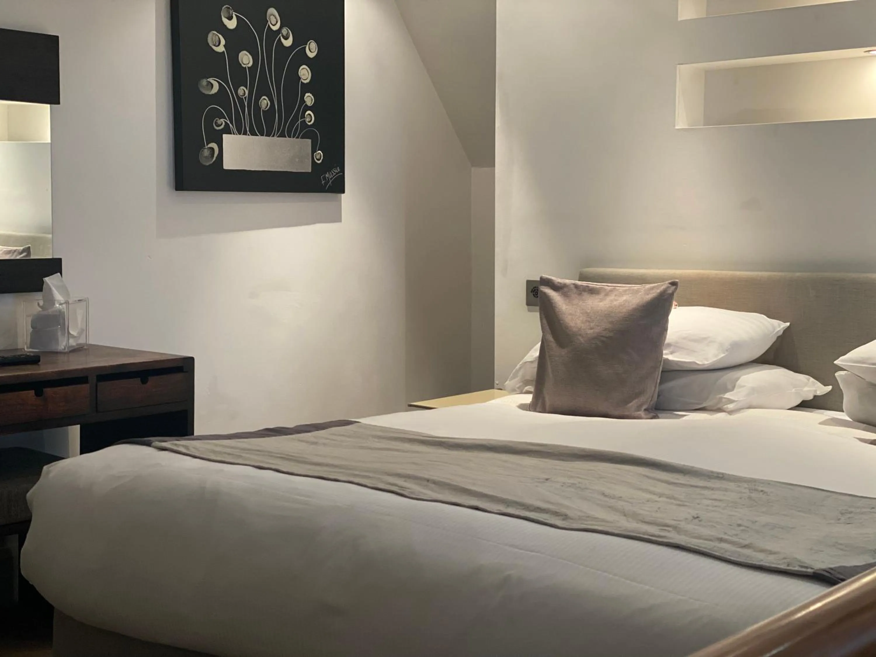 Bedroom, Bed in The Rooms Lytham