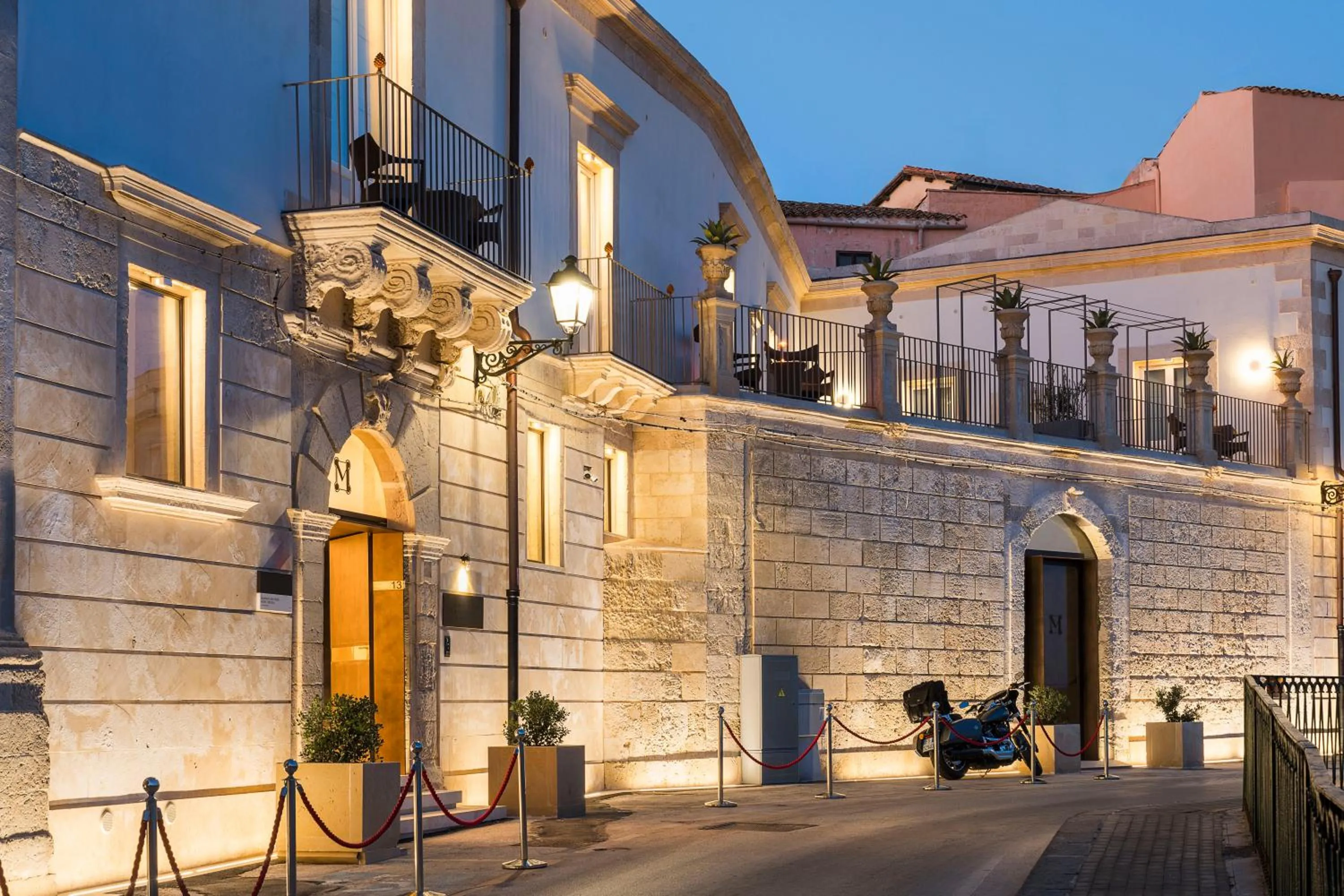 Property building in Maniace Boutique Hotel Ortigia - UNA Esperienze