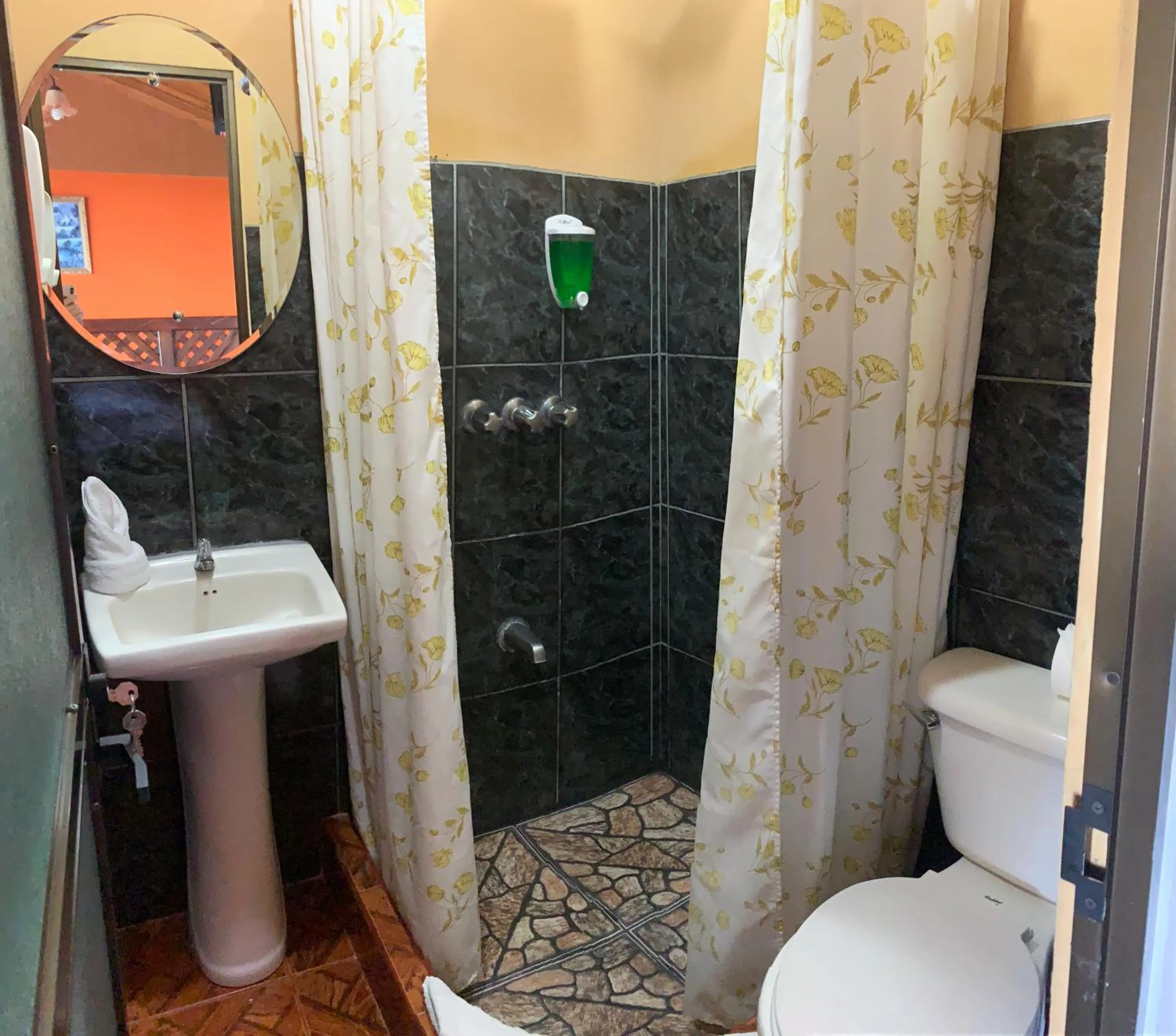 Shower in Cabinas Vista Al Golfo