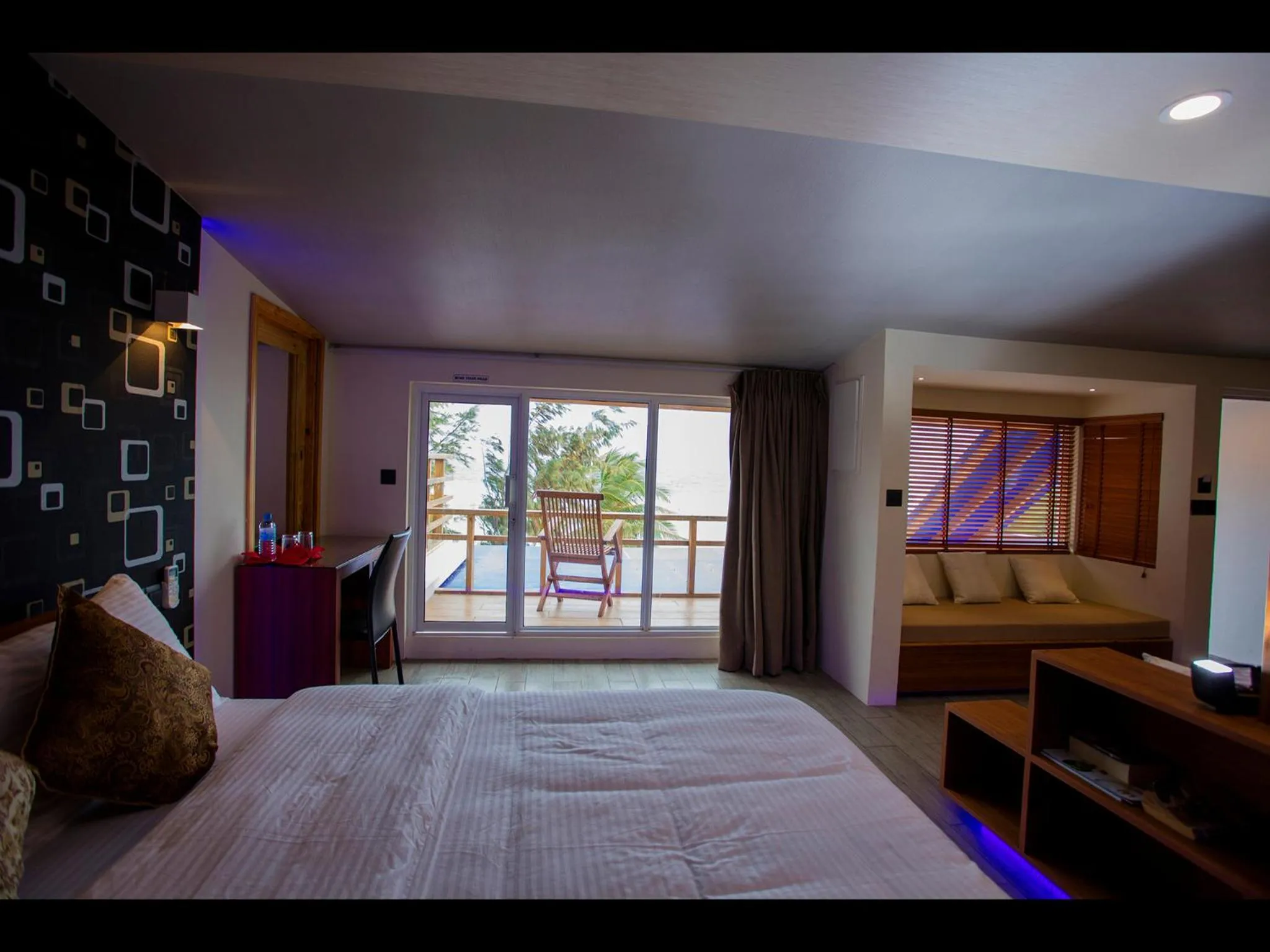 Bedroom, Bed in Ripple Beach Inn