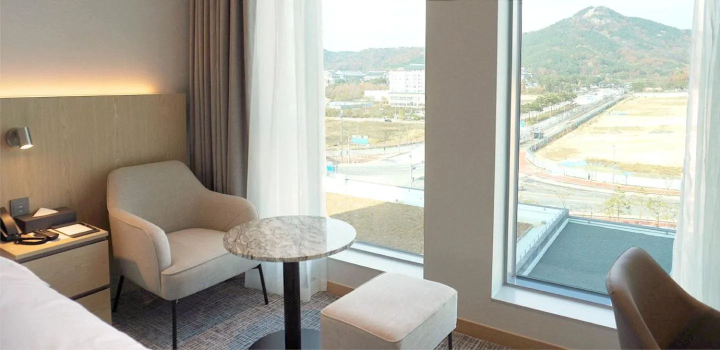 Seating area in Stanford hotel Andong