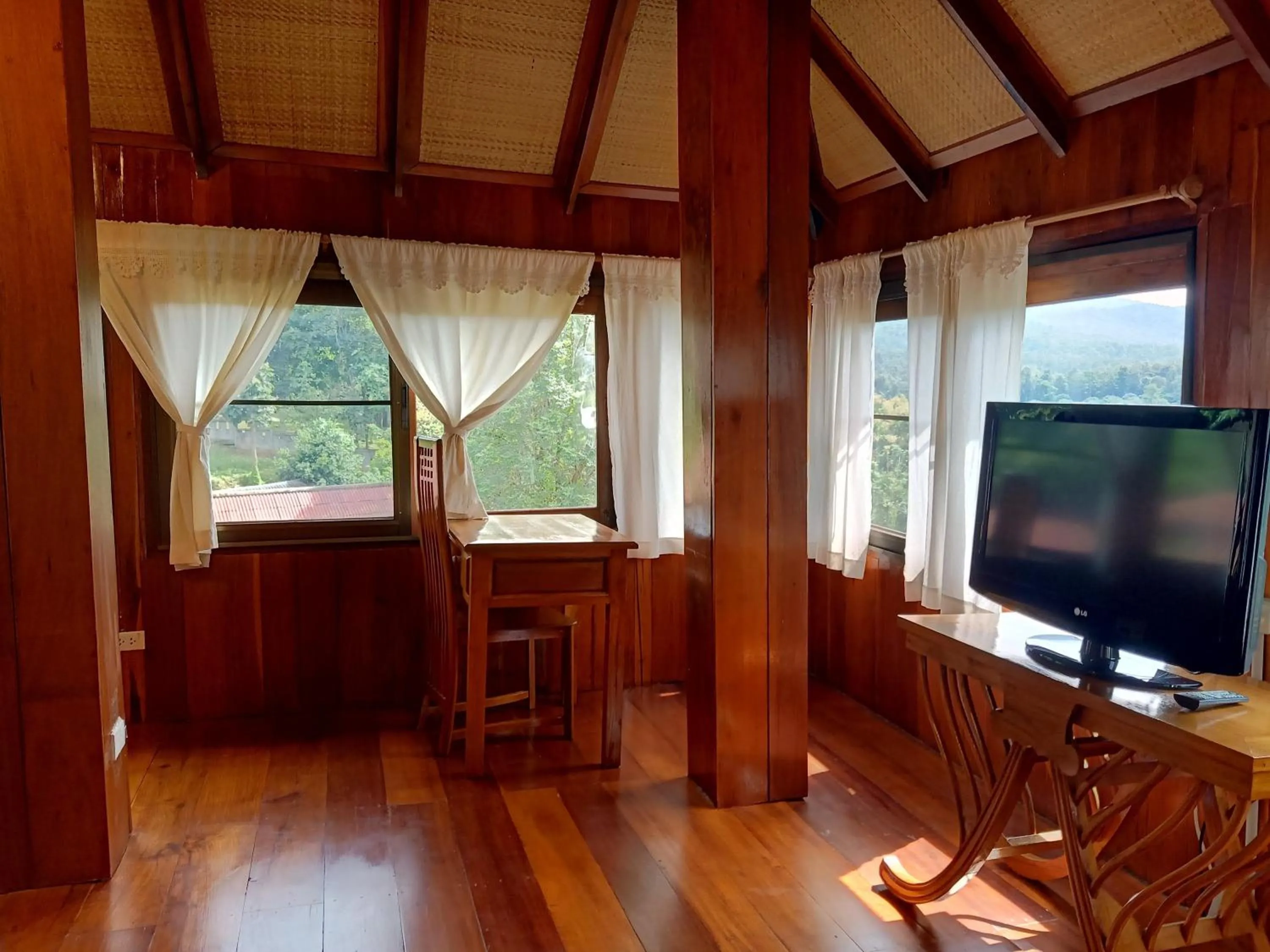 TV and multimedia in Insda Wellness Resort