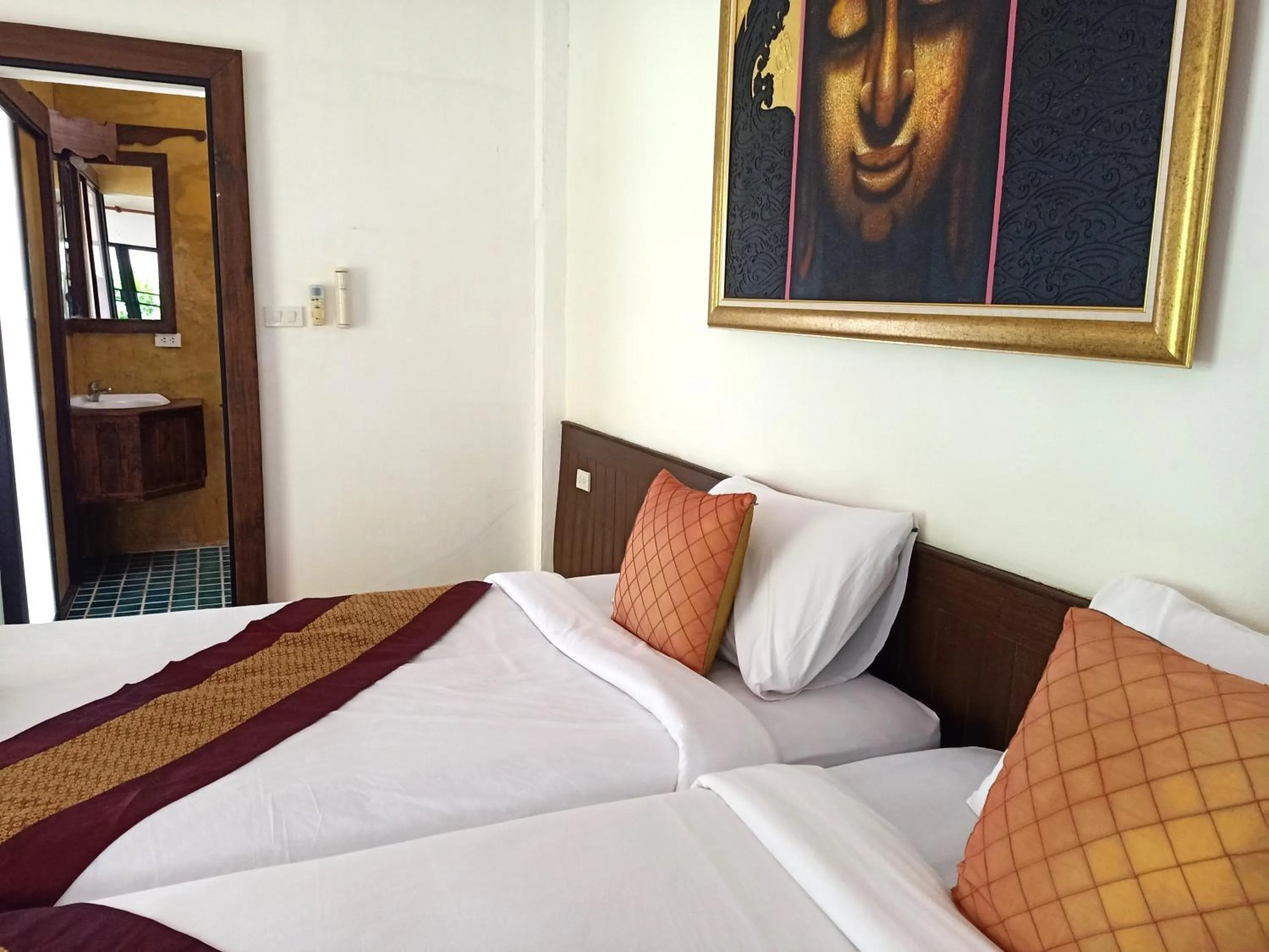 Bed in Insda Wellness Resort