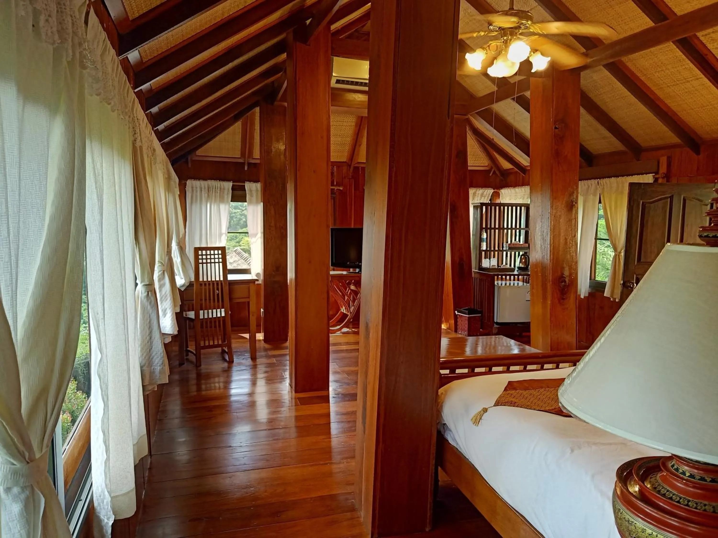 Bed in Insda Wellness Resort