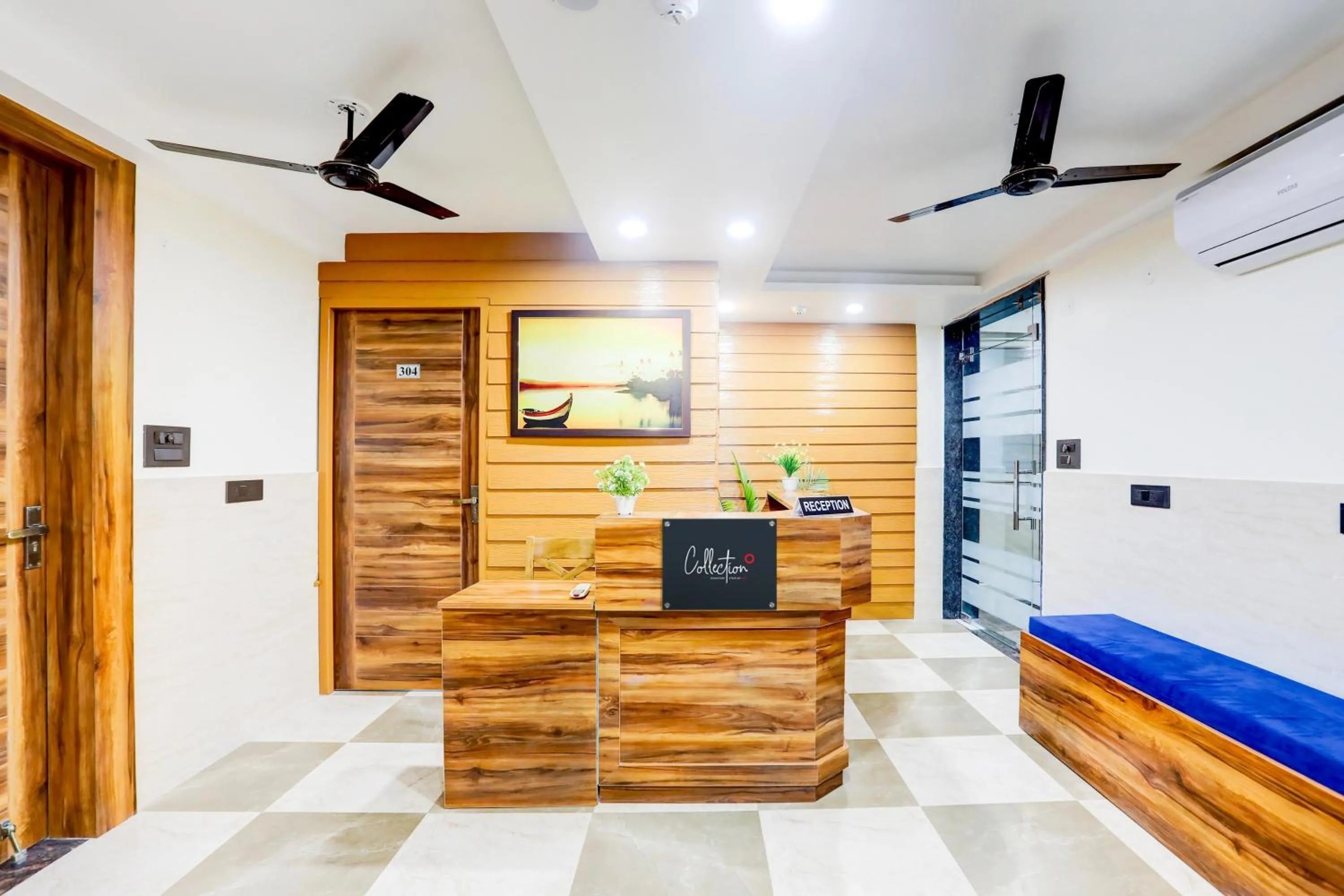 Lobby or reception in Collection O Elite