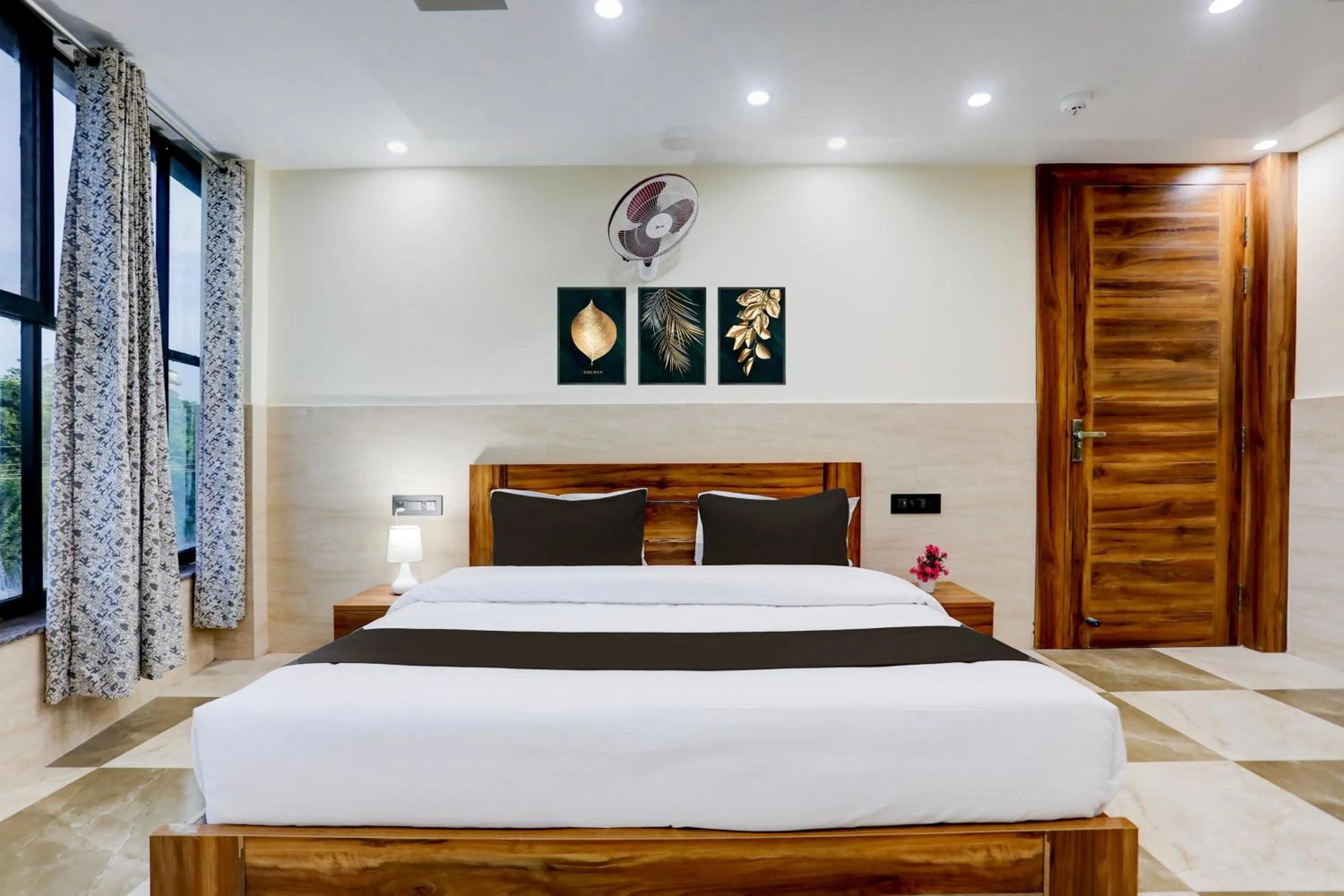 Bedroom in Collection O Elite