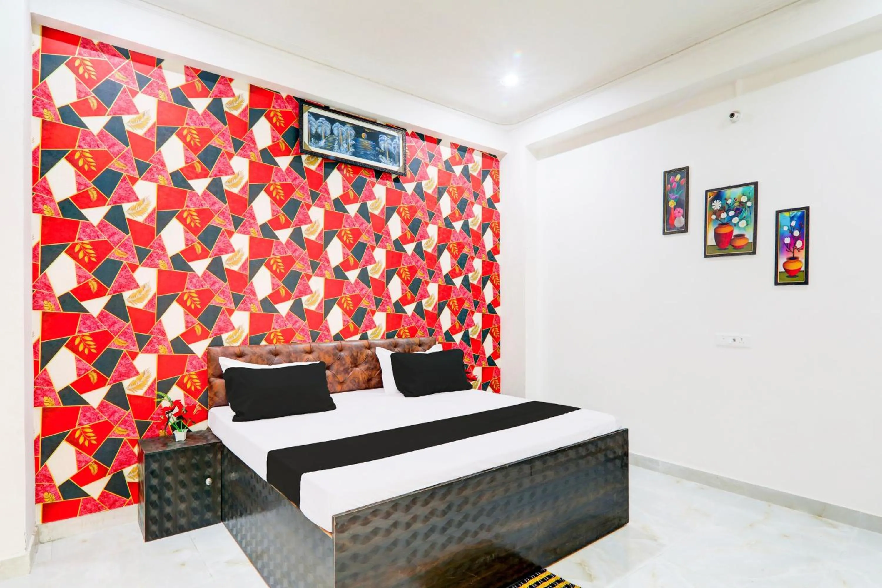 Bedroom, Bed in Hotel O Serene Inn Hotel And Restaurant