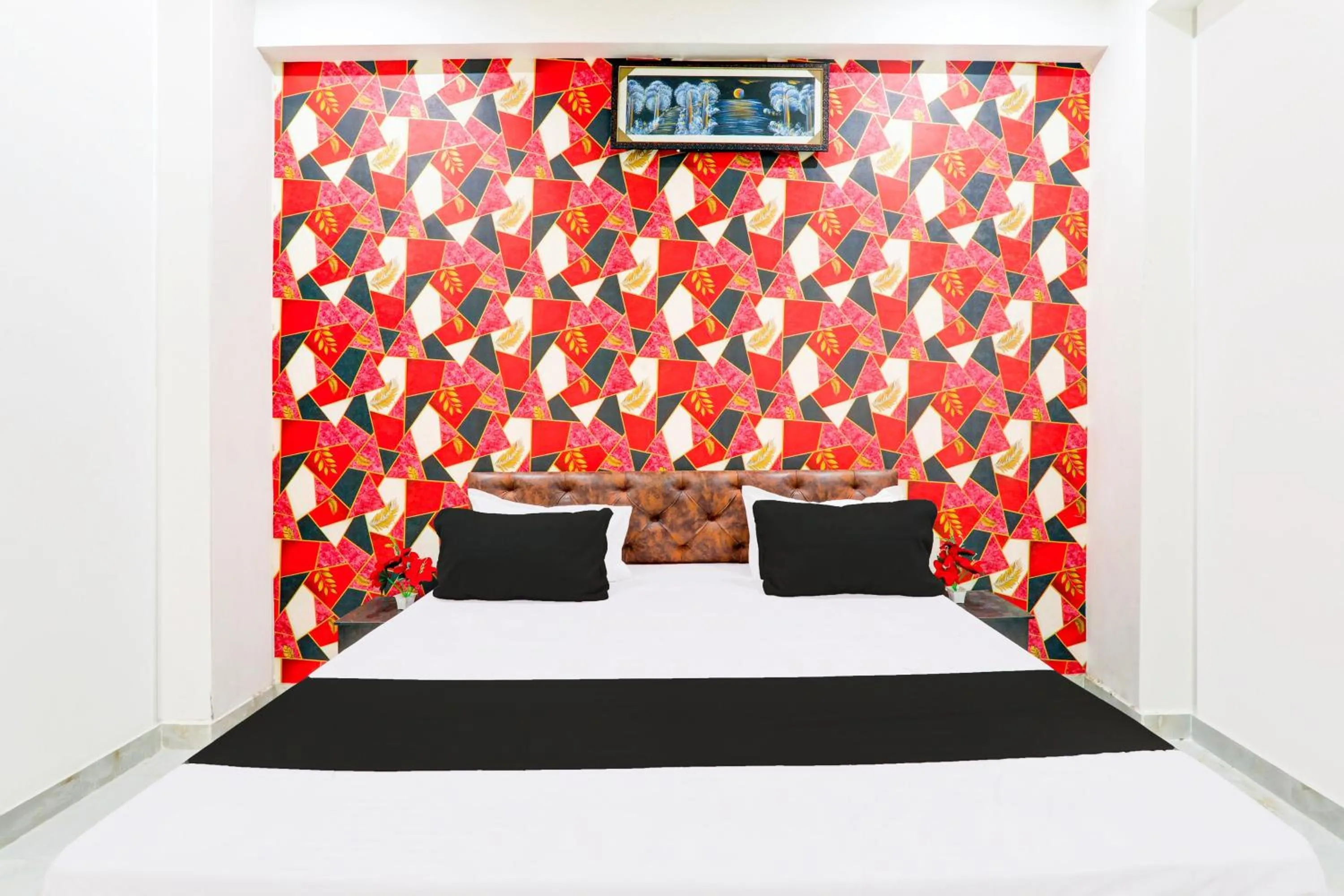 Bedroom, Bed in Hotel O Serene Inn Hotel And Restaurant