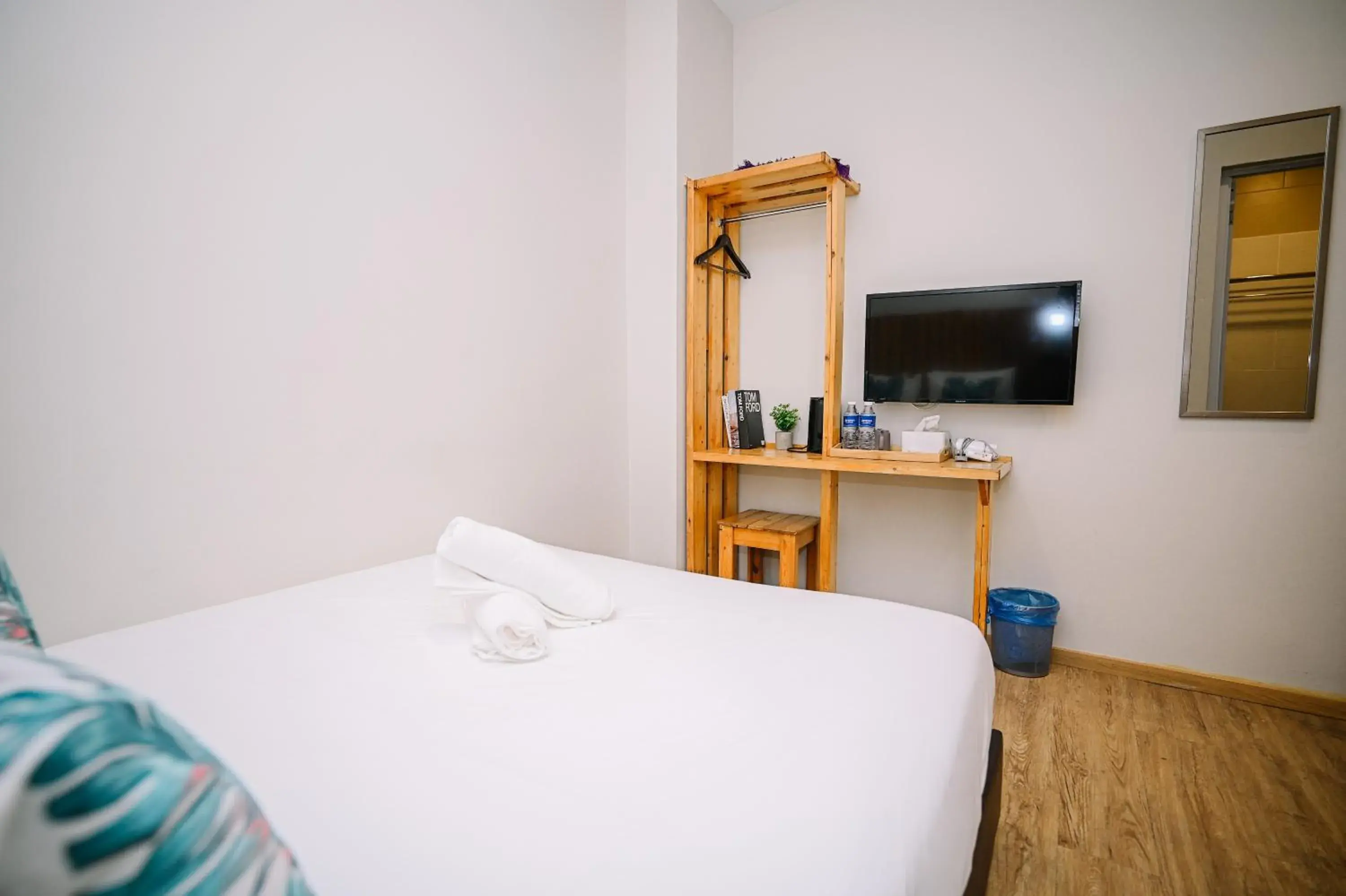 Standard Queen Room in Swing & Pillows - Kota Warisan, Sepang Standard Queen Room in Swing & Pillows - Kota Warisan, Sepang