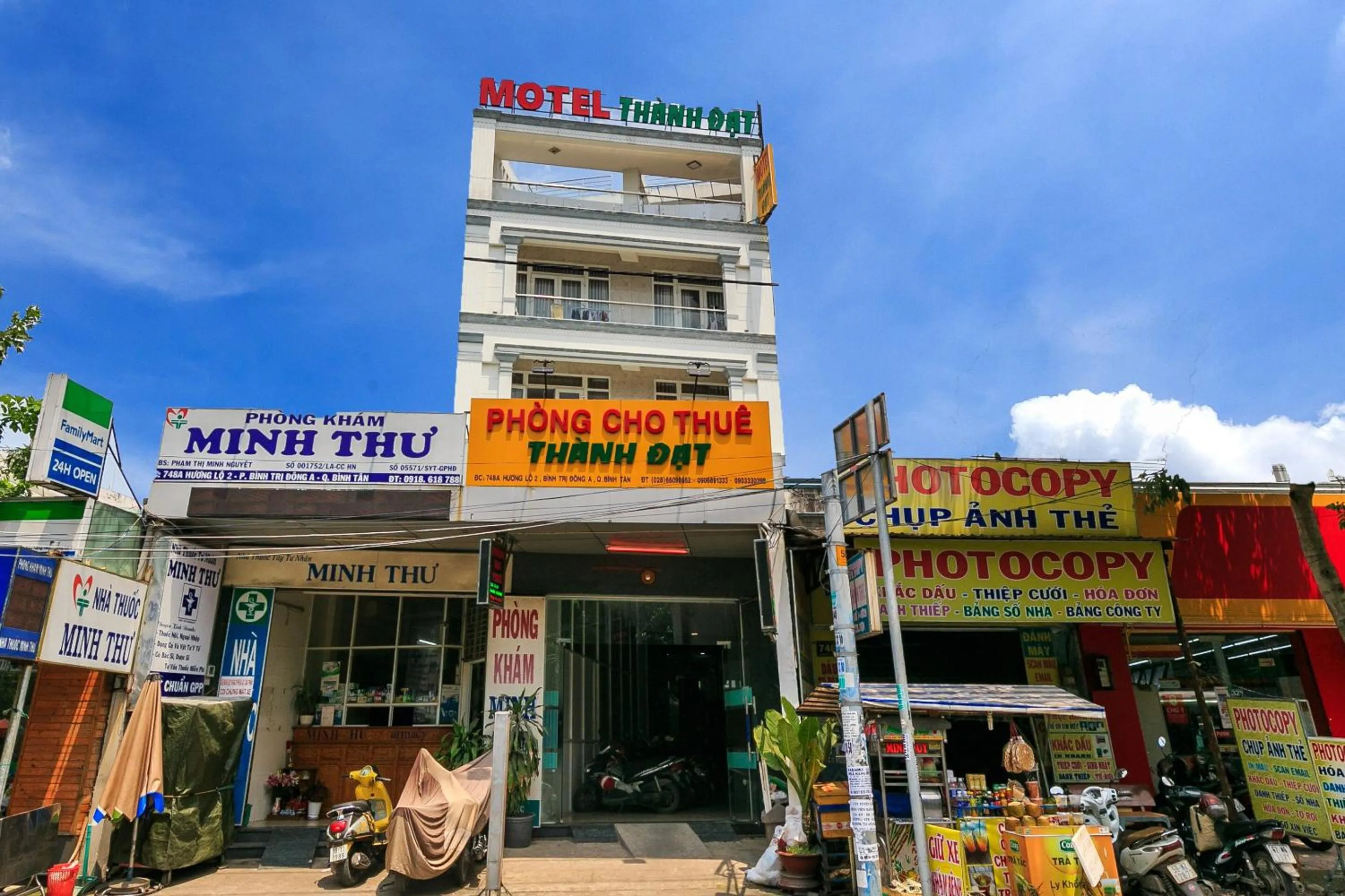 Facade/entrance in Thanh Dat