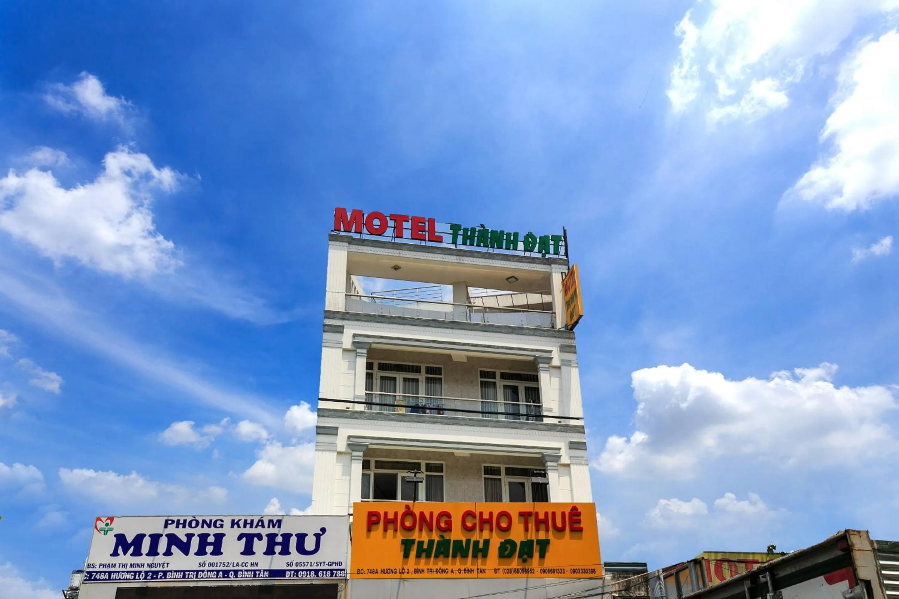 Facade/entrance in Thanh Dat