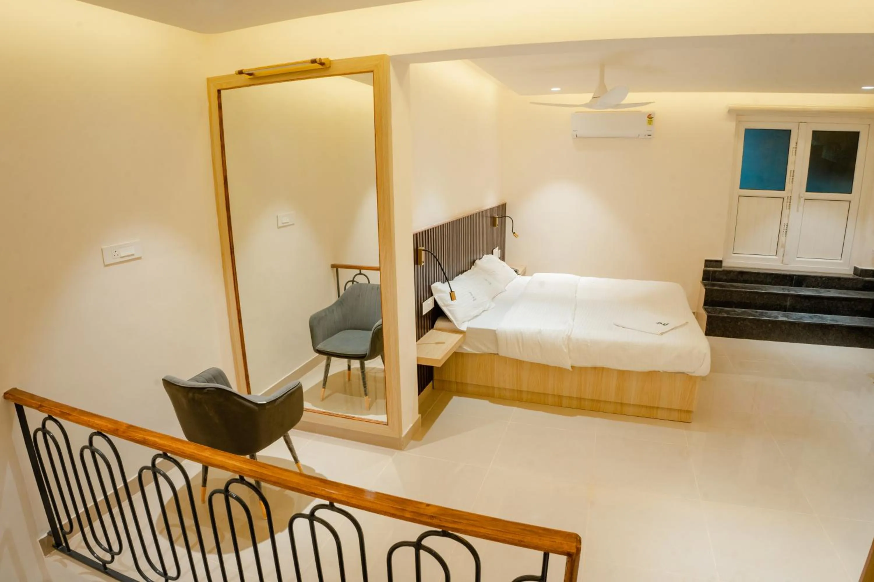 Bed in Sri Senthoor Velavan Palace SSV Palace