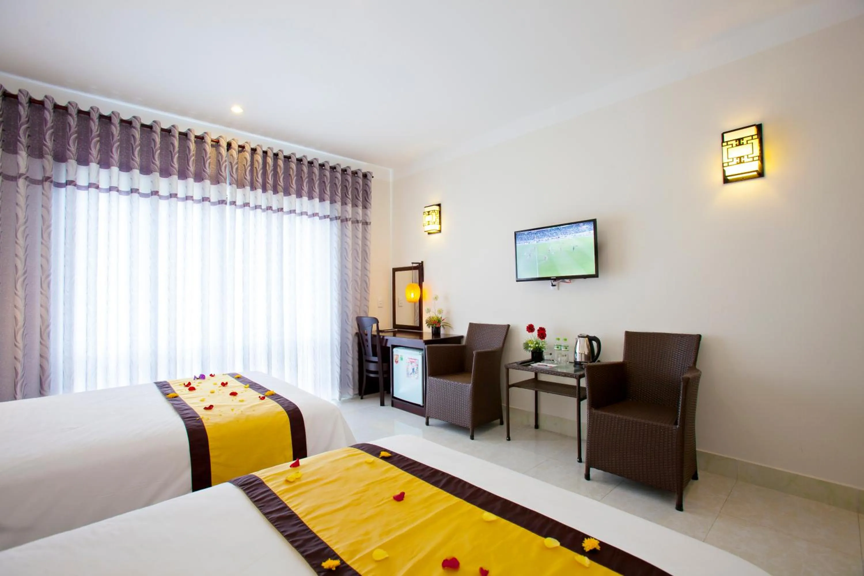 Photo of the whole room, Bed in Phuc Thao Villa